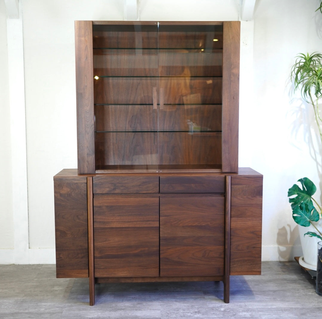 ソース / source Yホープ / Y HOPE キャビネット 133 カップボード 食器棚ウォールナット 展示品