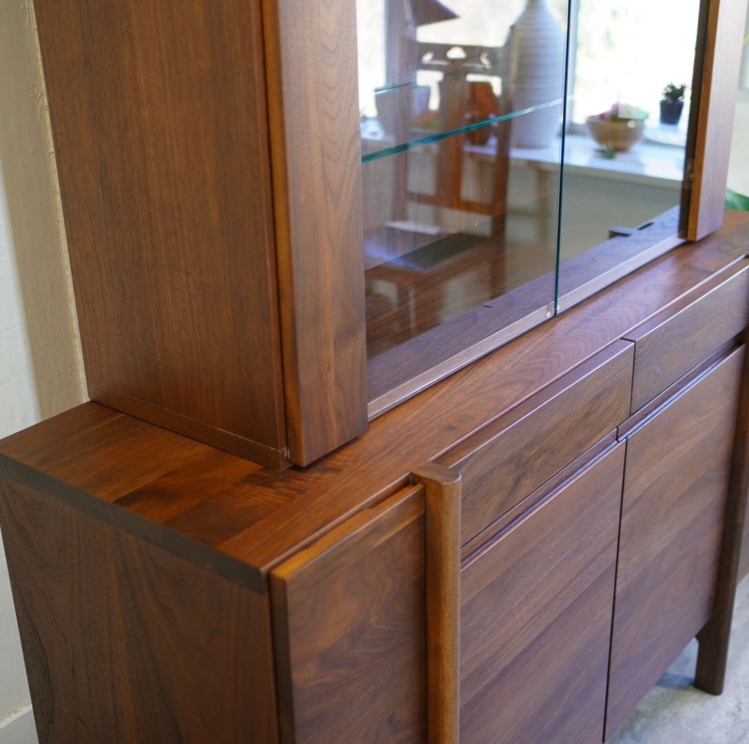 ソース / source Yホープ / Y HOPE キャビネット 133 カップボード 食器棚ウォールナット 展示品