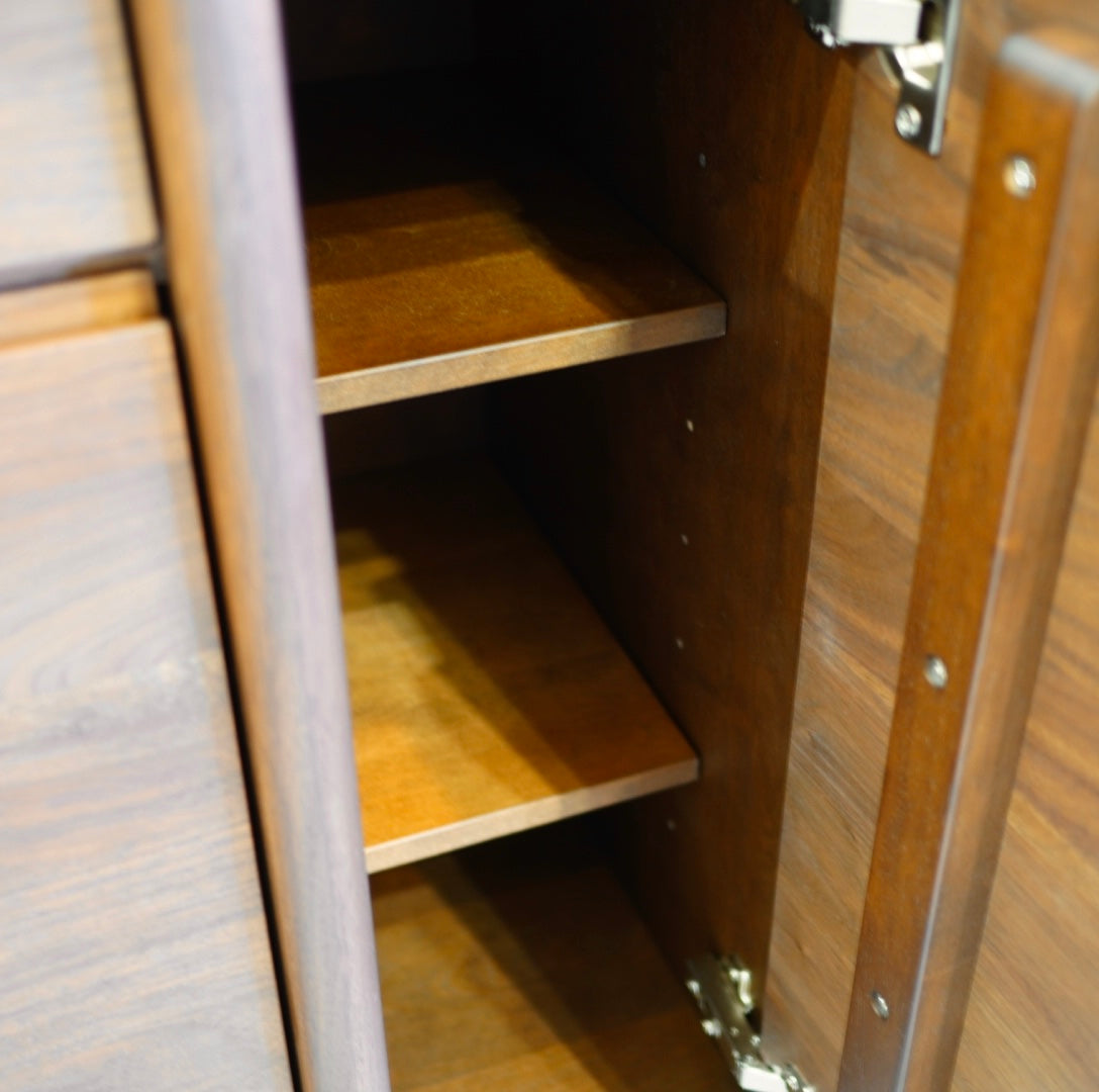 ソース / source Yホープ / Y HOPE キャビネット 133 カップボード 食器棚ウォールナット 展示品