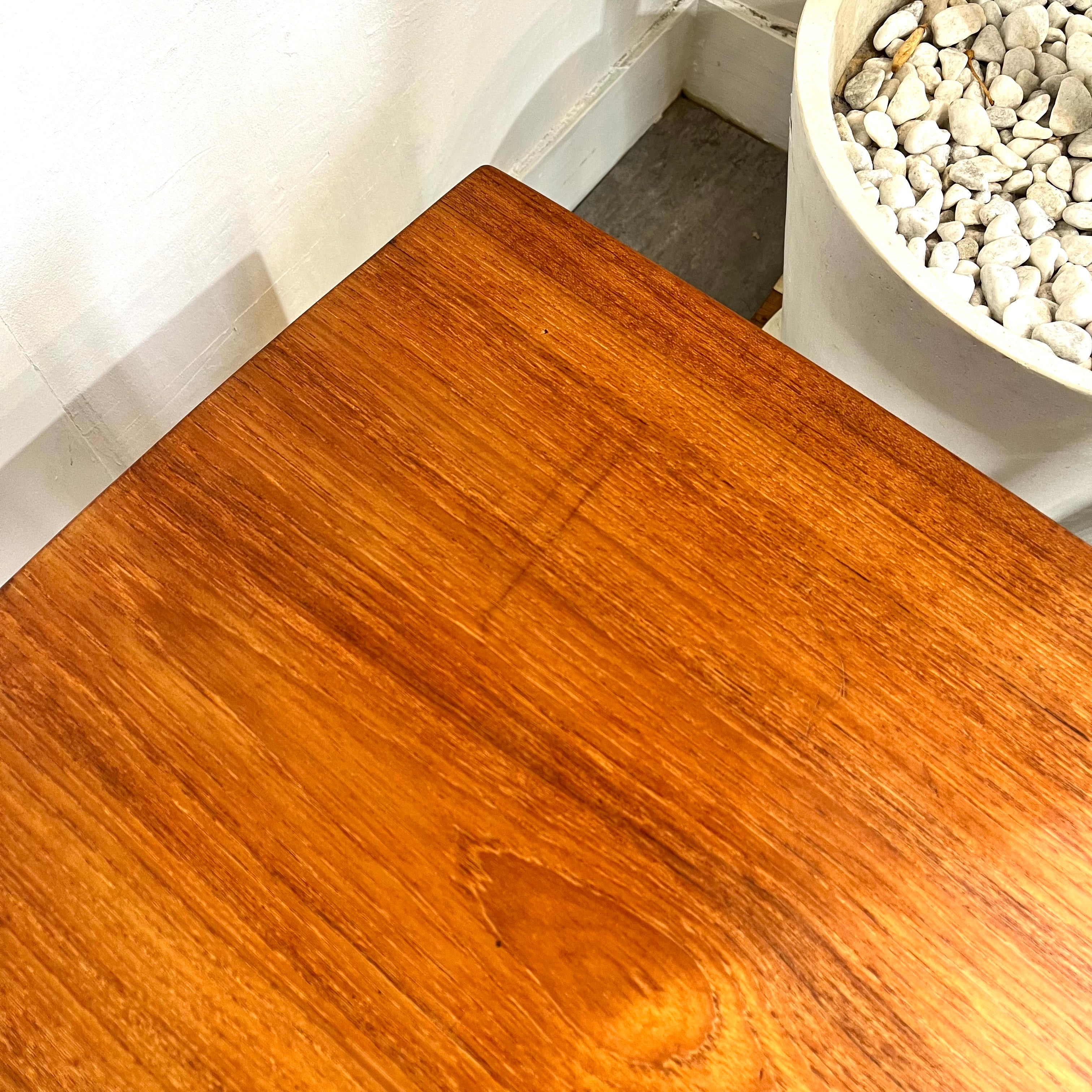 イギリスヴィンテージ ネストテーブル コーヒーテーブル チーク材