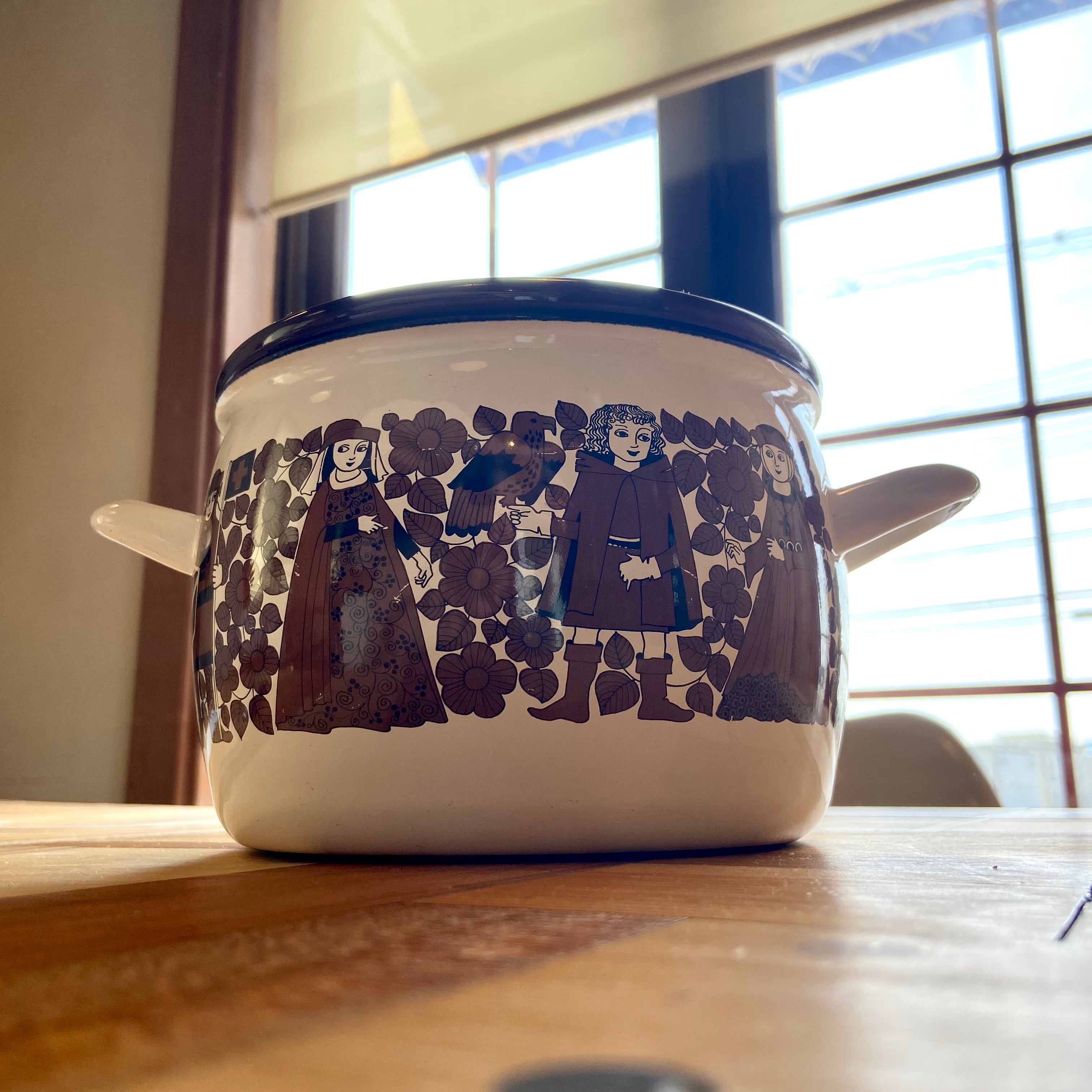 アラビア・フィネル / ARABIA・FINEL 騎士柄 両手鍋 カイ・フランク ヴィンテージ