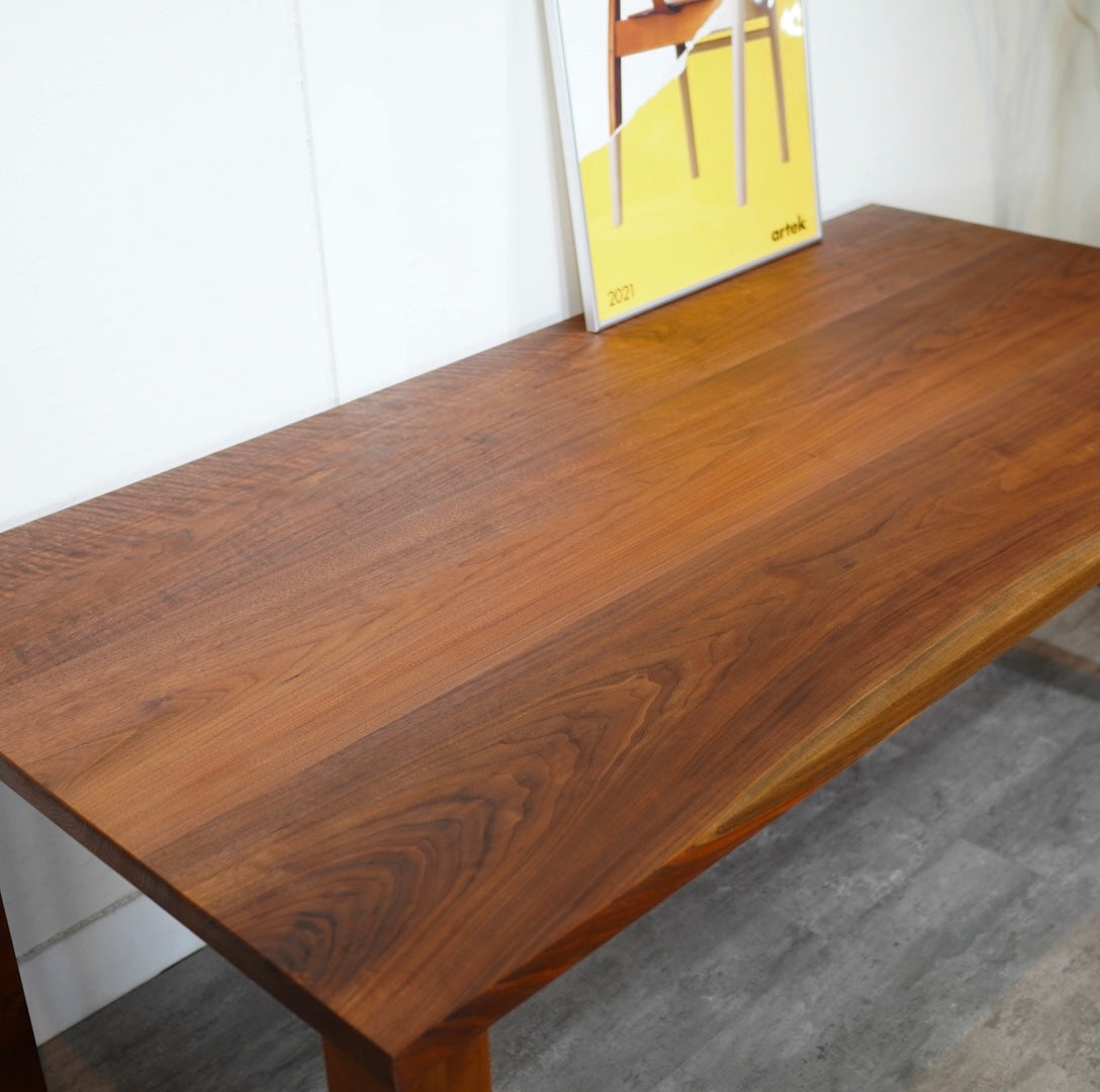 ウォールナット材 ダイニングテーブル 180㎝ 無垢