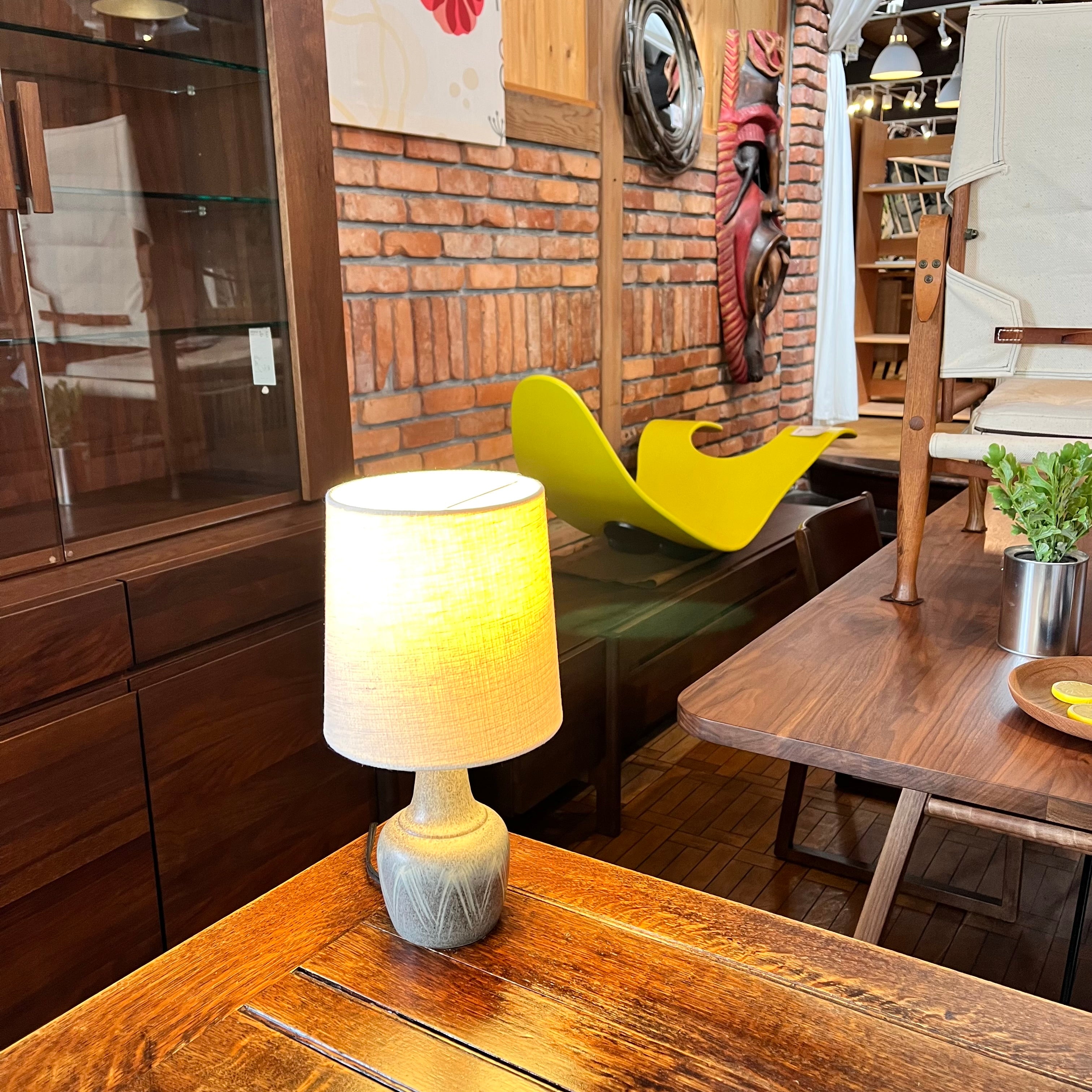 デンマーク製ベース テーブルランプ 照明 北欧