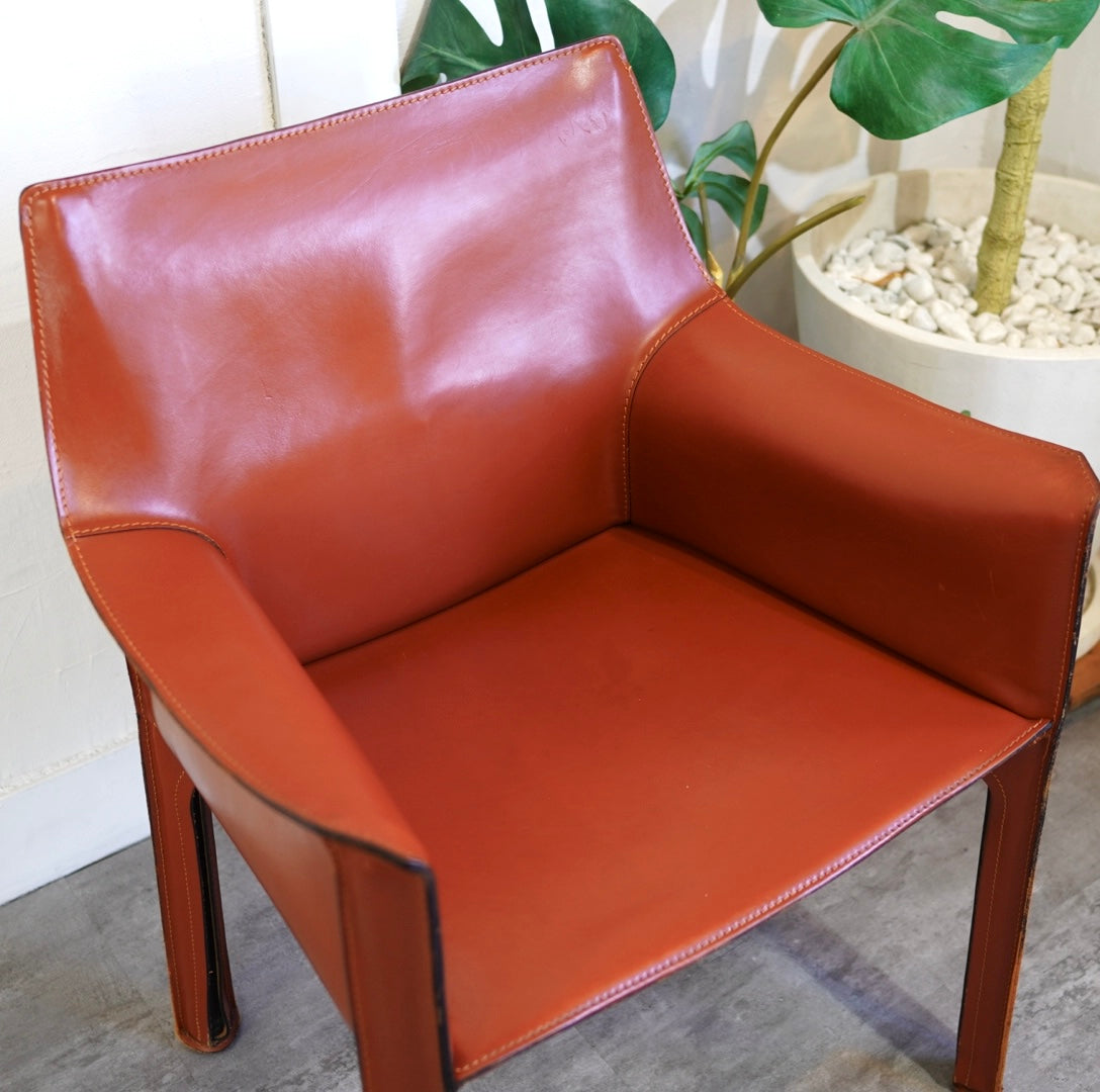 カッシーナ / Cassina キャブ / CAB アームチェア 413  赤茶 マリオ・ベリーニ