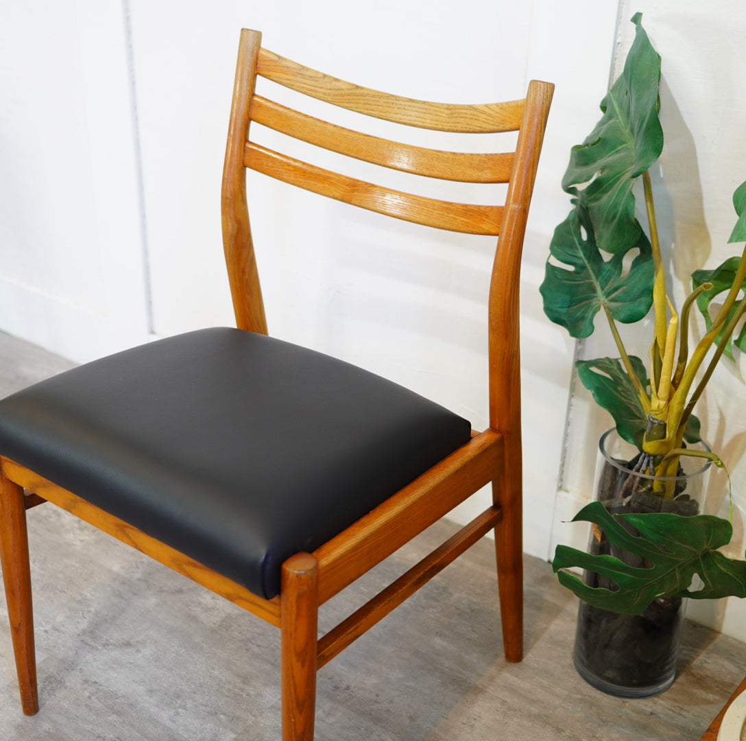 ジャパンヴィンテージ ダイニングチェア 北欧スタイル ナラ無垢材