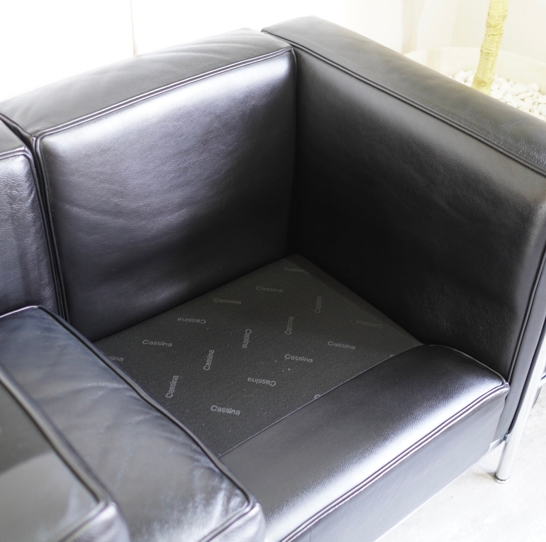カッシーナ / Cassina LC2 3人掛けソファ ブラック ル・コルビュジェ 本革