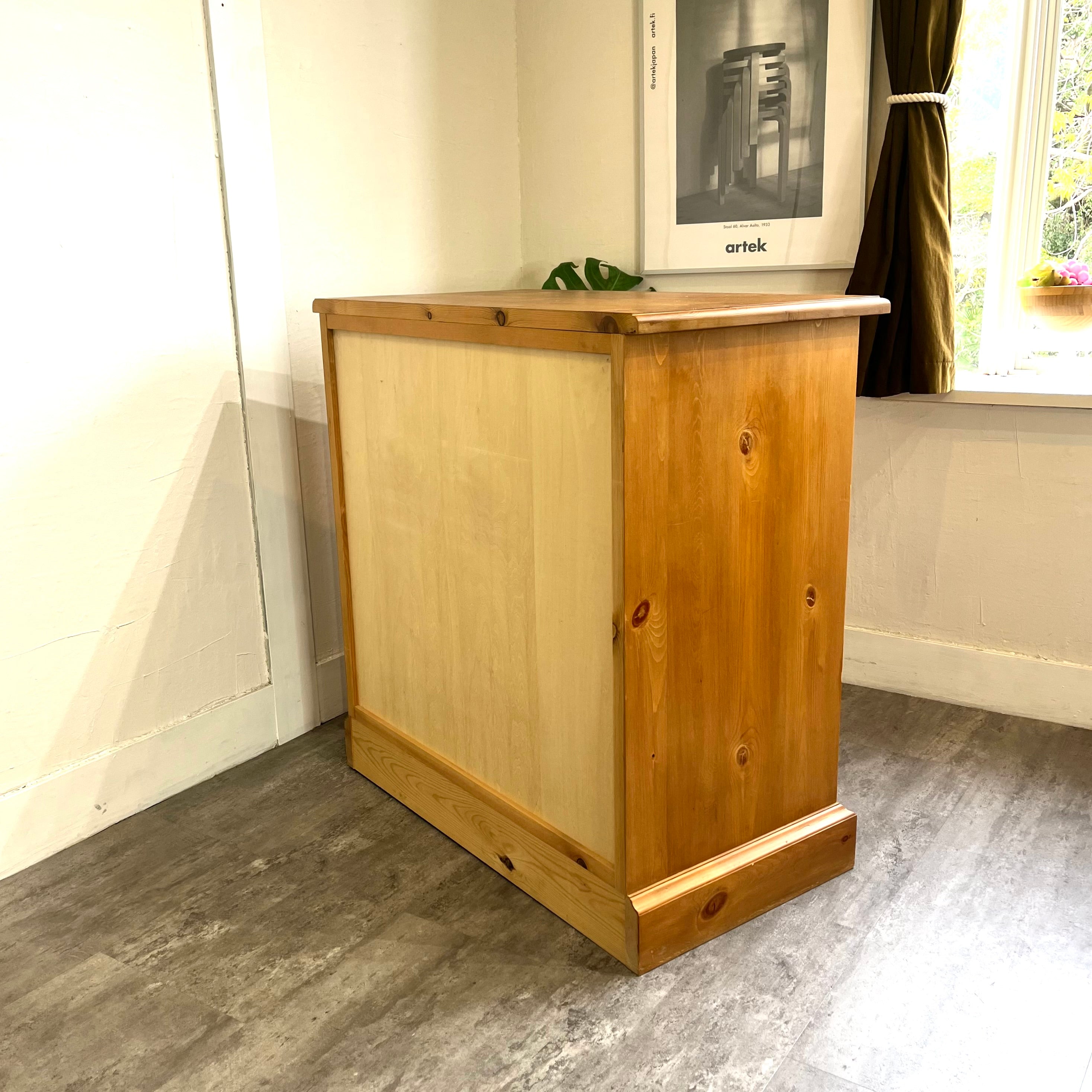 ザ・ペニーワイズ / THE PENNY WISE パイン材4段チェスト