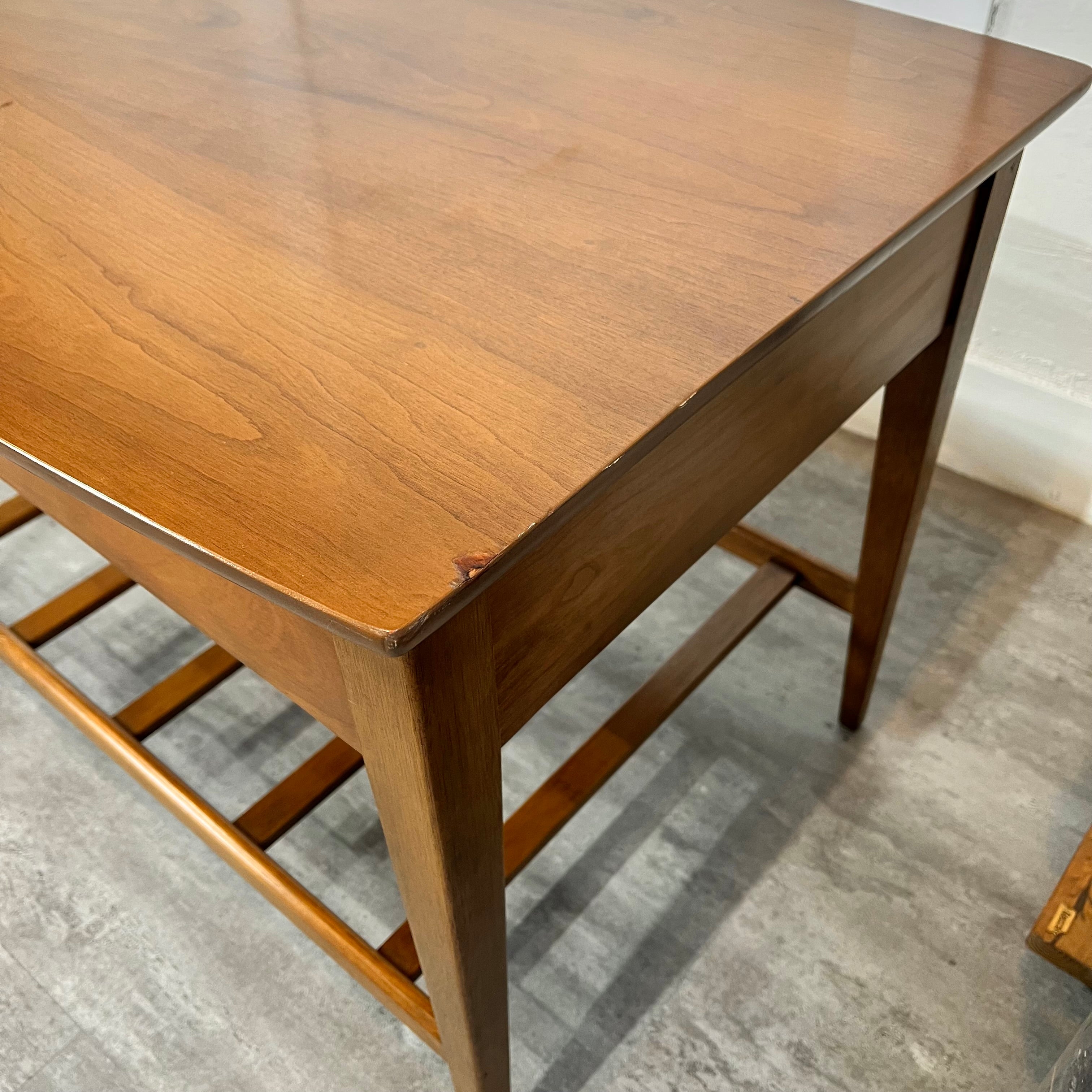 アメリカンヴィンテージ サイドテーブル ミッドセンチュリー ウォールナット