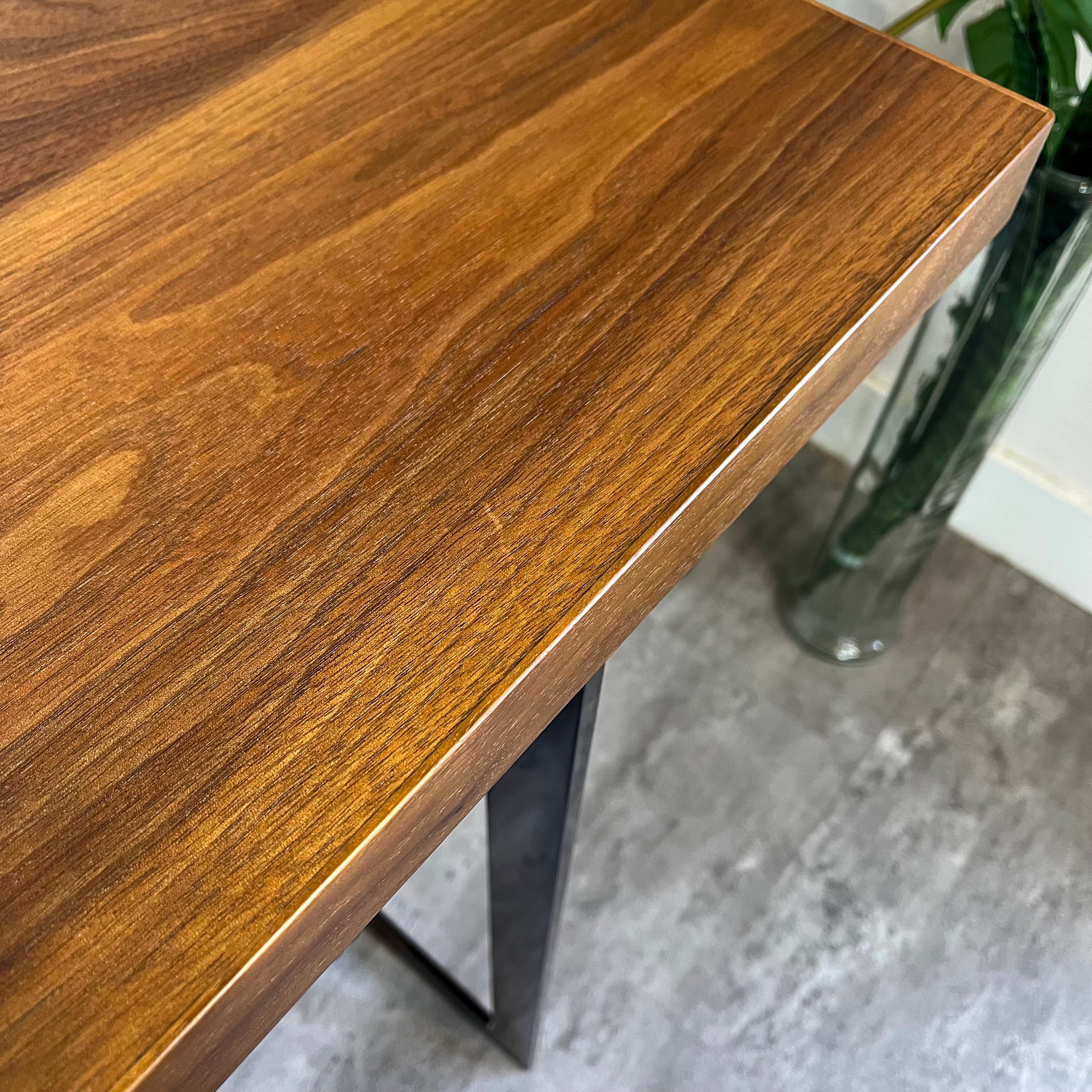 カッシーナイクスシー / Cassina ixc. ライト / LIGHT コンソールテーブル イタリア 展示品