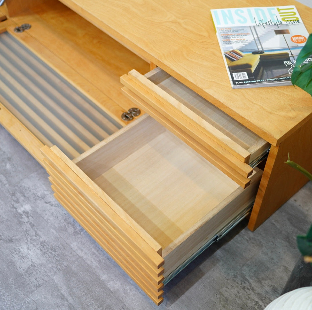 シャルドネ / CHARDONNAY TVボード メープル材