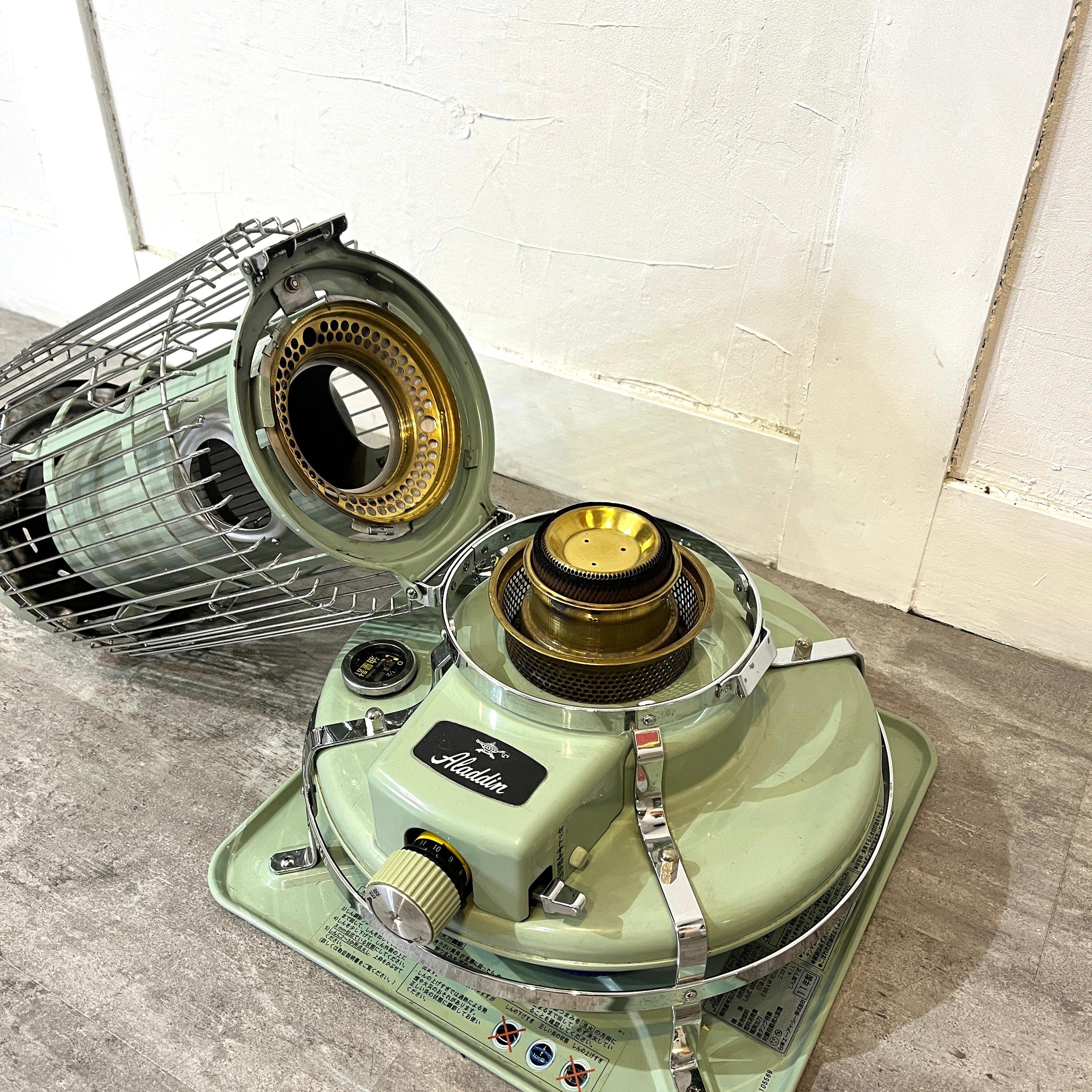 アラジン / Aladdin ブルーフレームヒーター【1】 石油ストーブ 39型 BF3905 グリーン