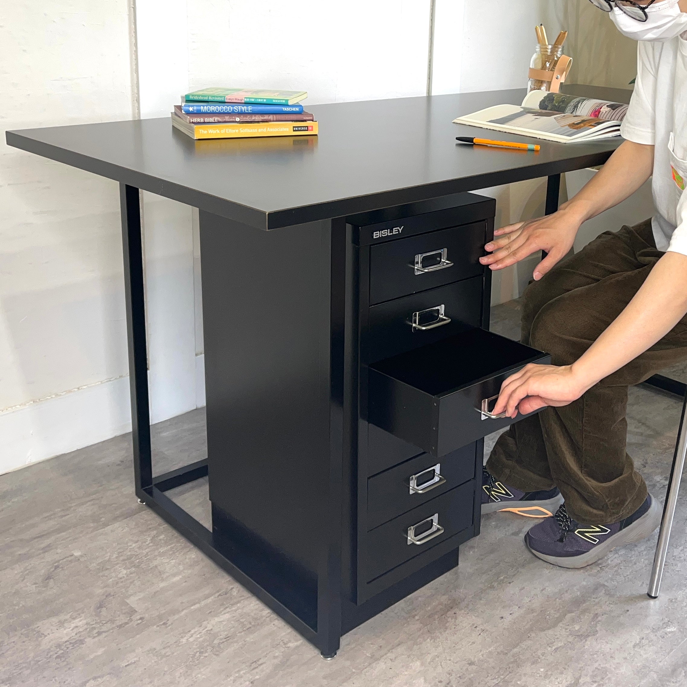 ビスレー / BISLEY 29シリーズ A4キャビネット 6段 ブラック