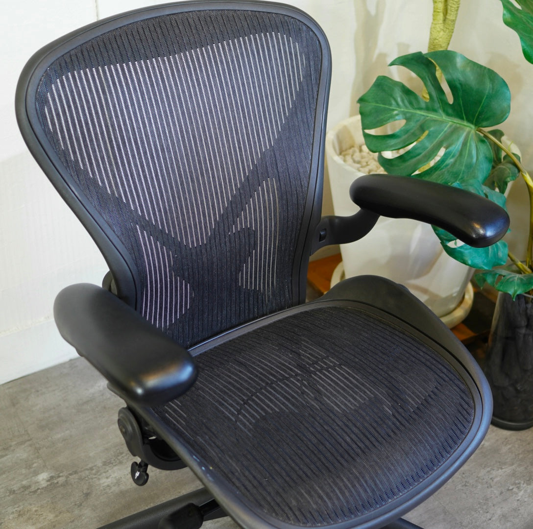 ハーマンミラー / HermanMiller アーロンチェア / Aeron Chairs クラシック Bサイズ