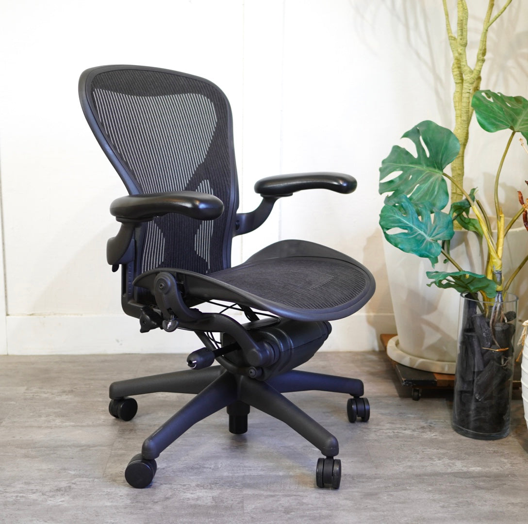 ハーマンミラー / HermanMiller アーロンチェア / Aeron Chairs クラシック Bサイズ