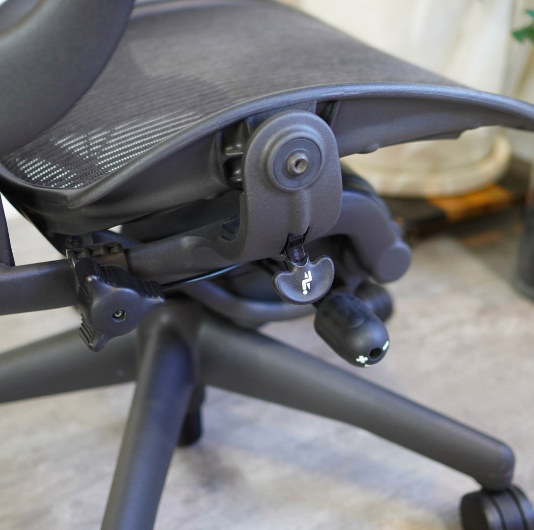 ハーマンミラー / HermanMiller アーロンチェア / Aeron Chairs クラシック Bサイズ