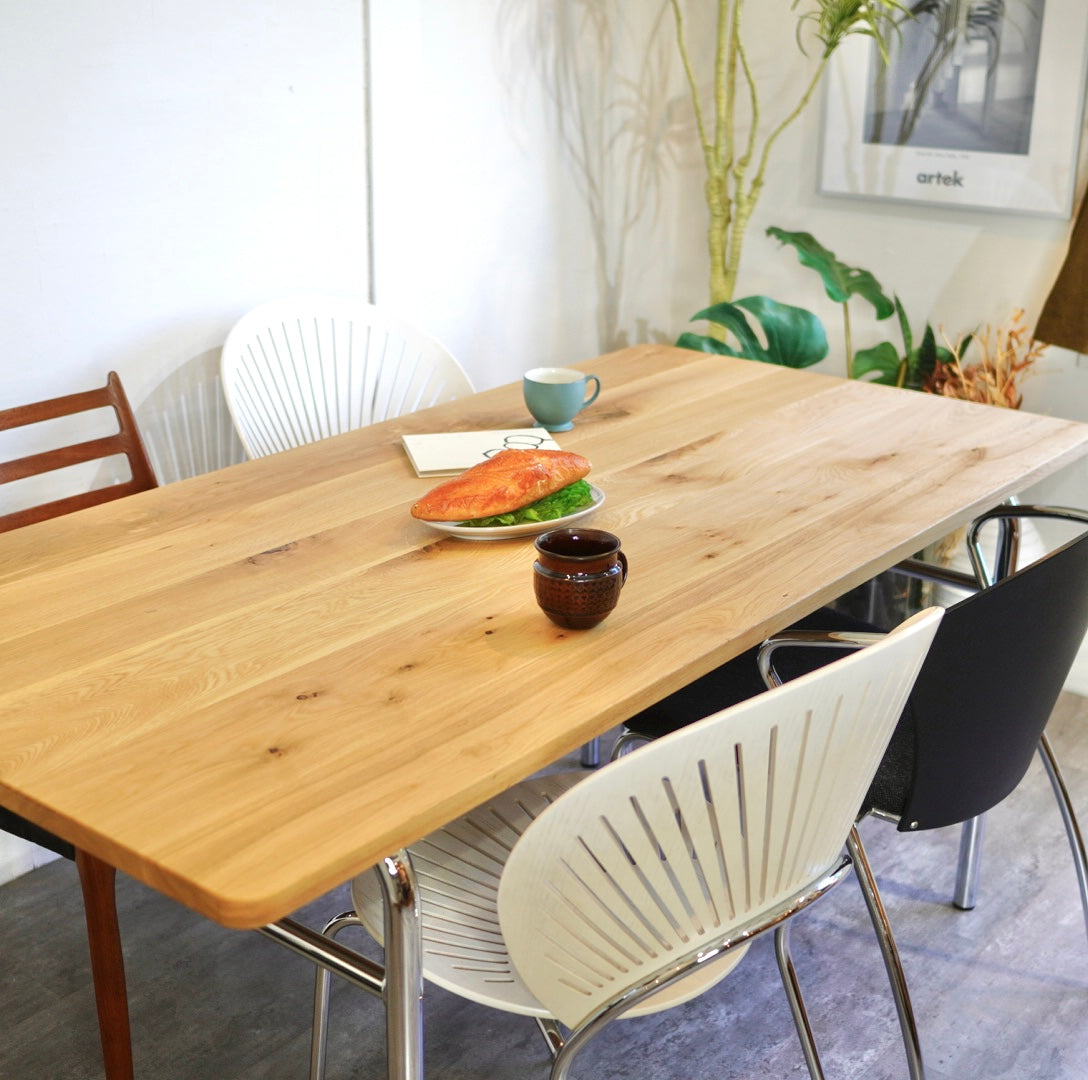 イノベーター / innovator 213 ダイニングテーブル 160 ナラ無垢材 北欧