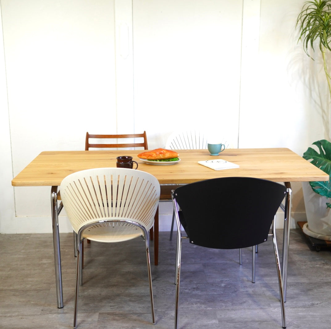 イノベーター / innovator 213 ダイニングテーブル 160 ナラ無垢材 北欧