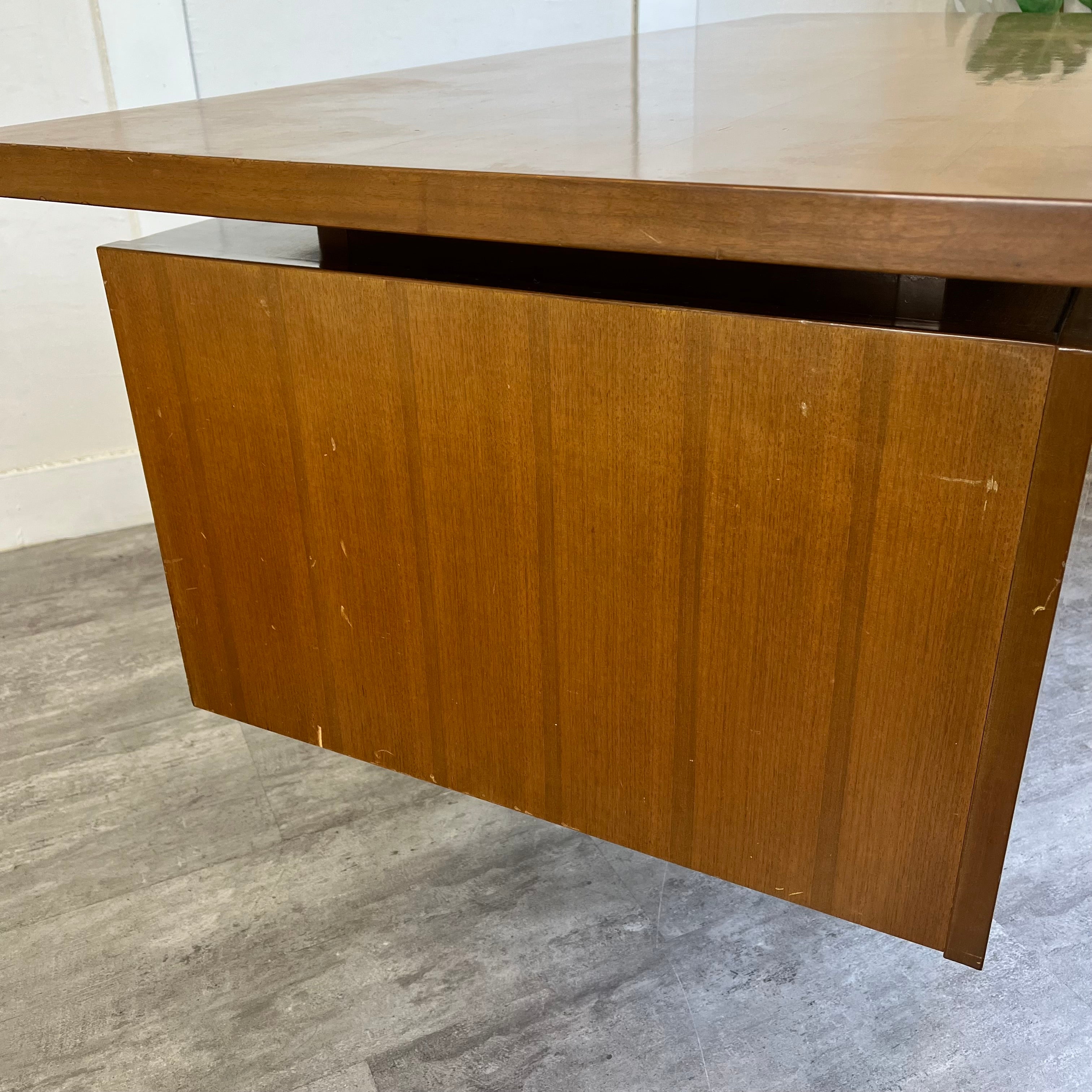 ジャパンヴィンテージ 両袖デスク エグゼクティブデスク チーク 1970年代