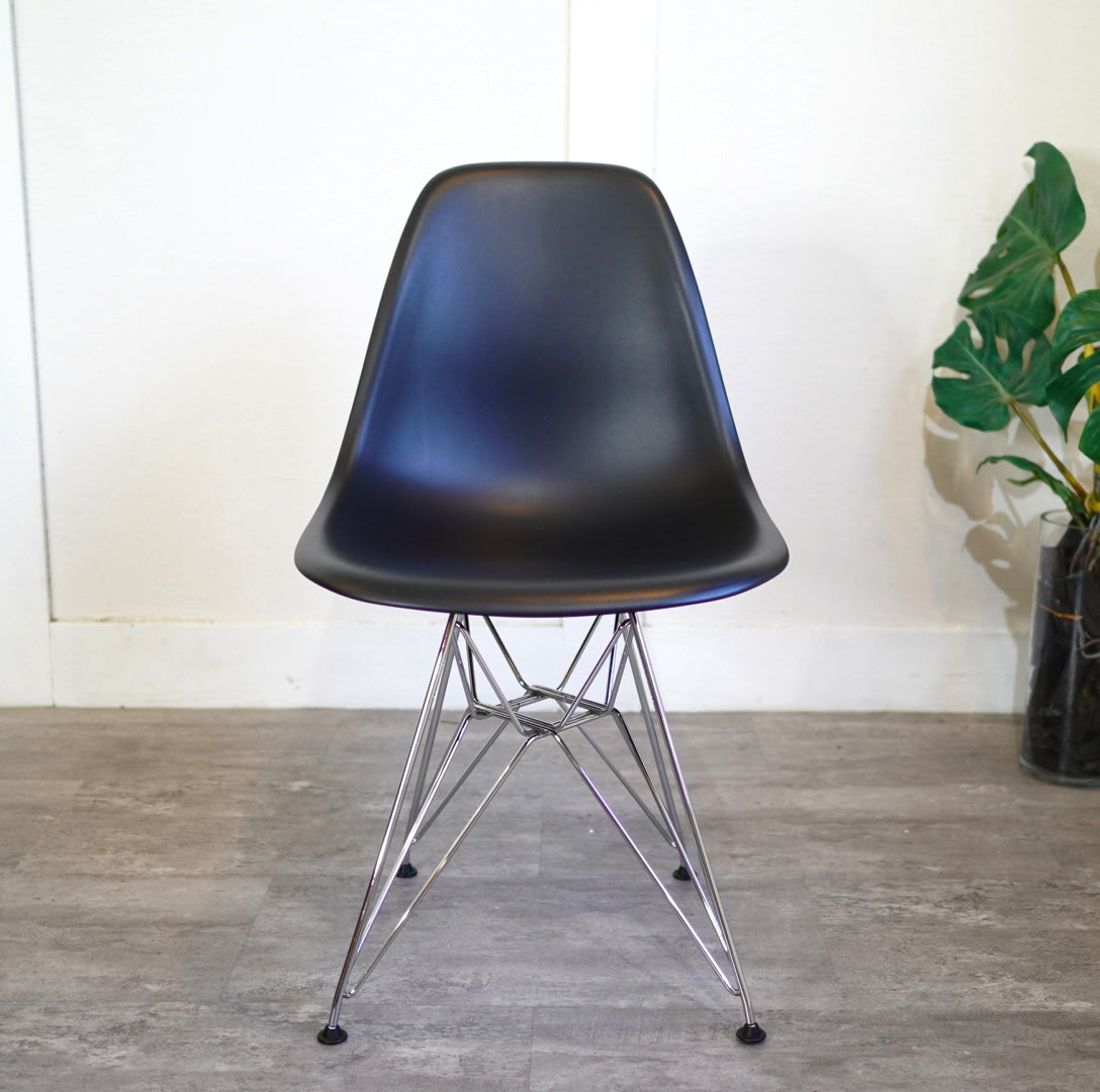 ハーマンミラー / Herman Miller ヴィトラ / vitra サイドシェルチェア ブラック チャールズ&レイ・イームズ ワイヤーベース