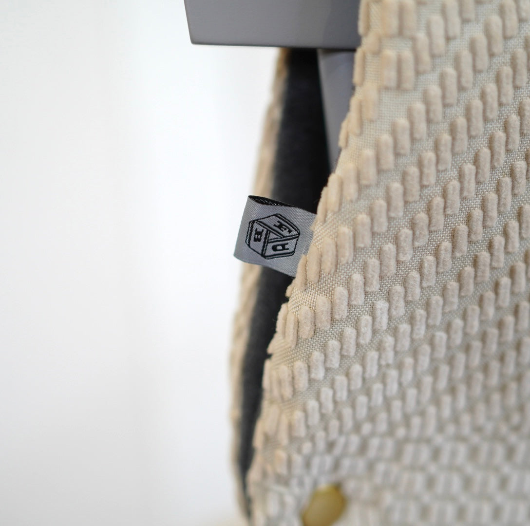 FDBモブラー ミナペルホネン/mina perhonen ヒッポ/Hippo J46チェア 皆川明