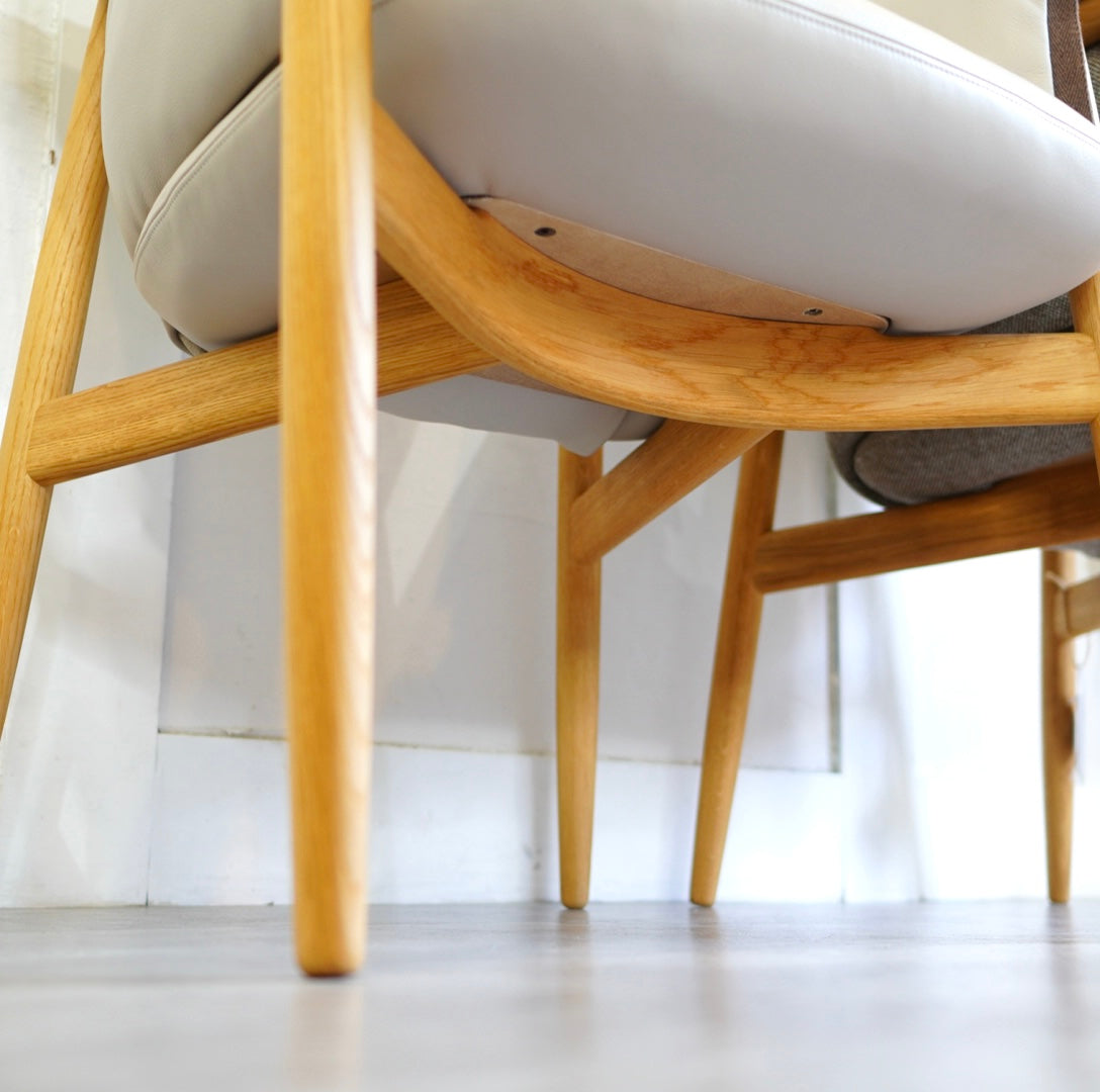 カールハンセン&サン / Carl Hansen & Søn エンブレイスアームチェア/Embrace ArmChair イーオス/EOOS