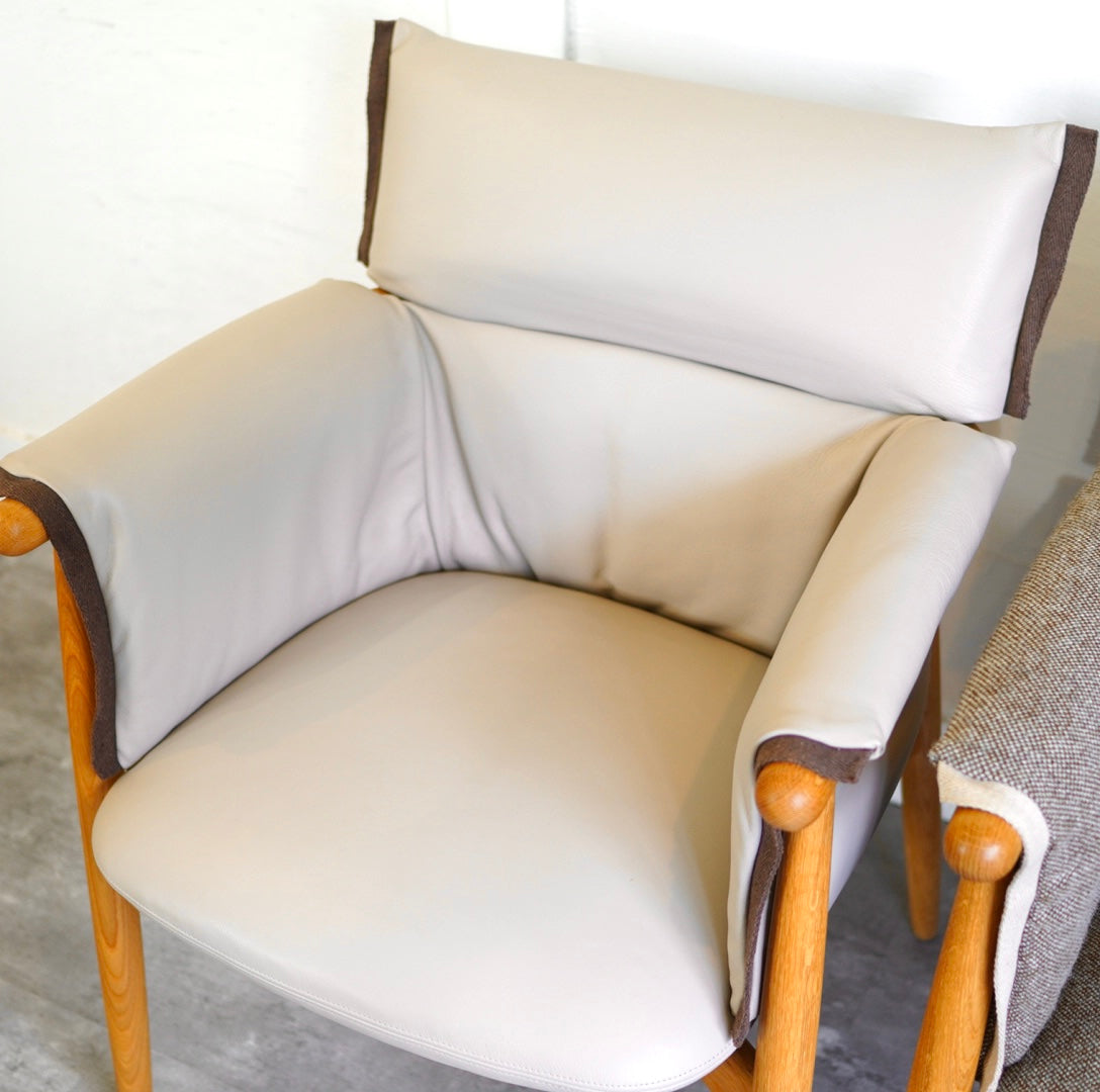 カールハンセン&サン / Carl Hansen & Søn エンブレイスアームチェア/Embrace ArmChair イーオス/EOOS