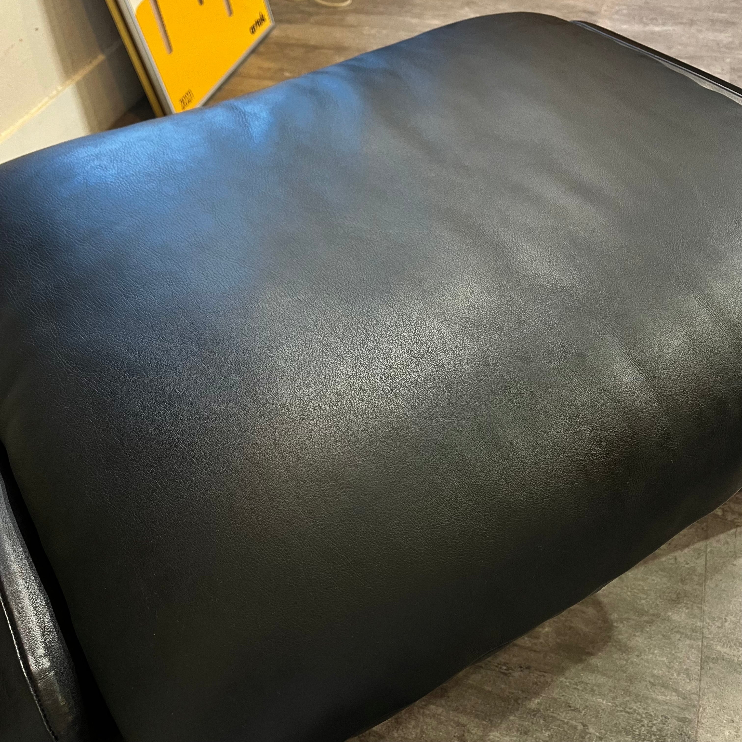 カッシーナ / Cassina 675-OT マラルンガ 本革 オットマン ヴィコ・マジストレッティ