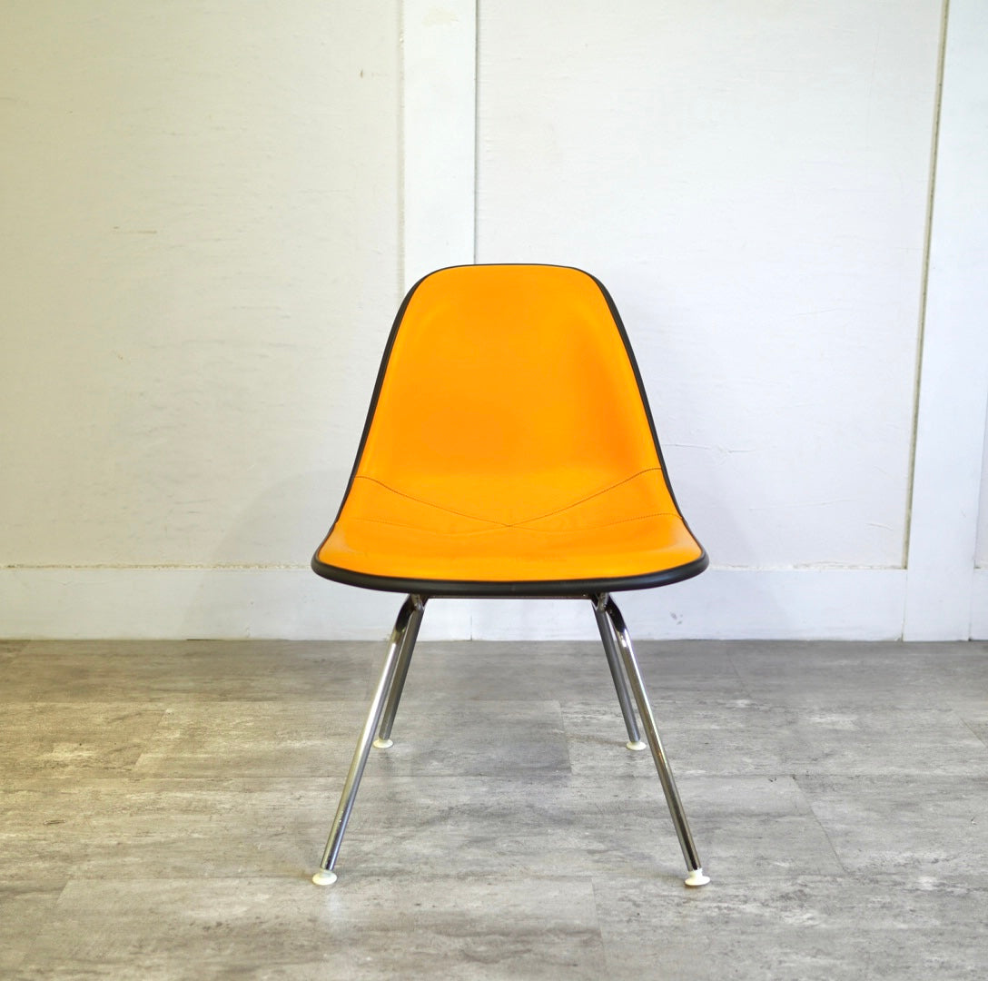 ハーマンミラー / Herman Miller サイドシェルチェア ナウガレザー チャールズ&レイ・イームズ ヴィンテージ