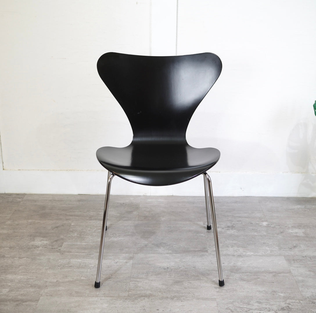 フリッツハンセン / FRITZ HANSEN セブンチェア / sevenchair ラッカー ブラック アルネ・ヤコブセン