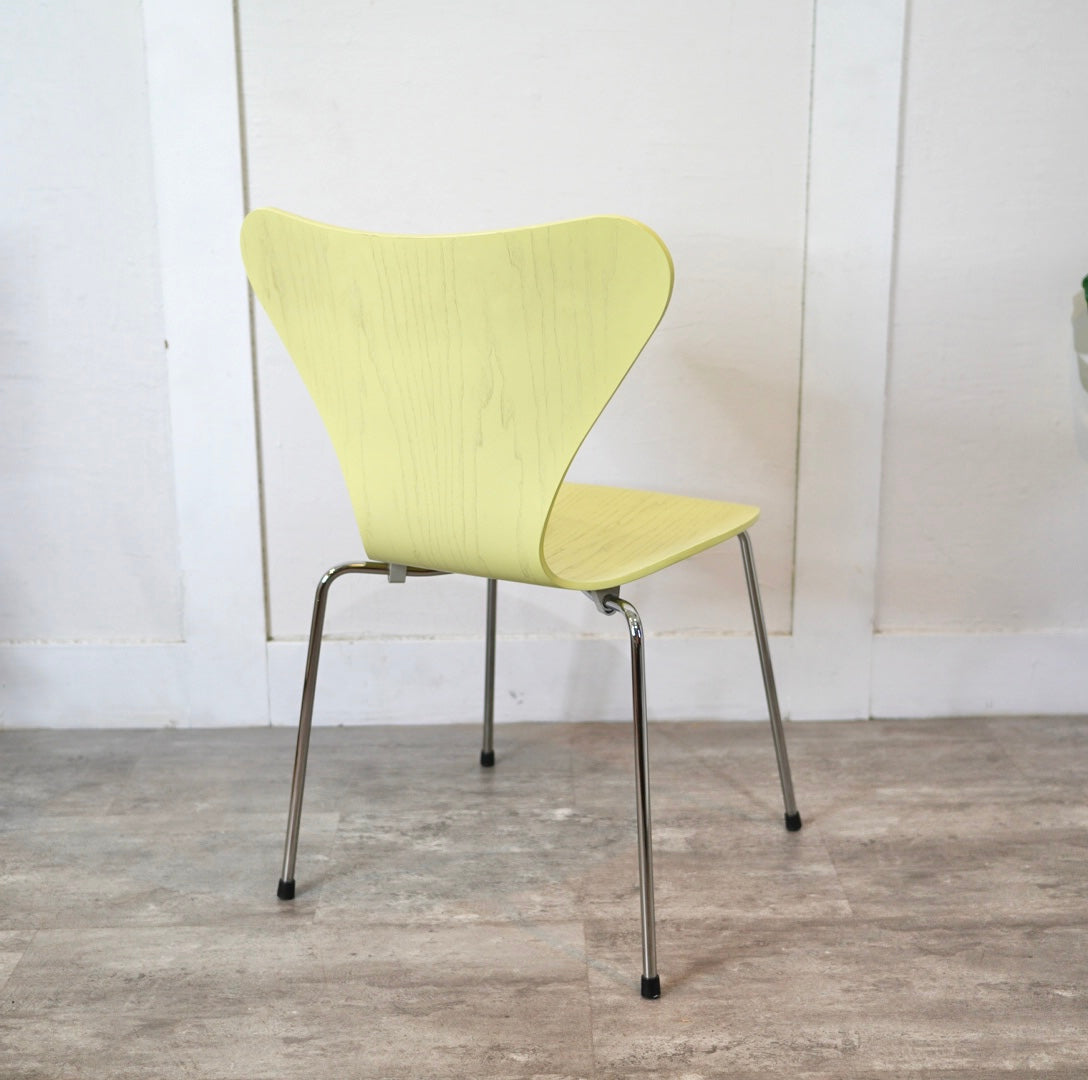 フリッツハンセン / FRITZ HANSEN セブンチェア / seven chair カラードアッシュ レモンライム アルネ・ヤコブセン 北欧