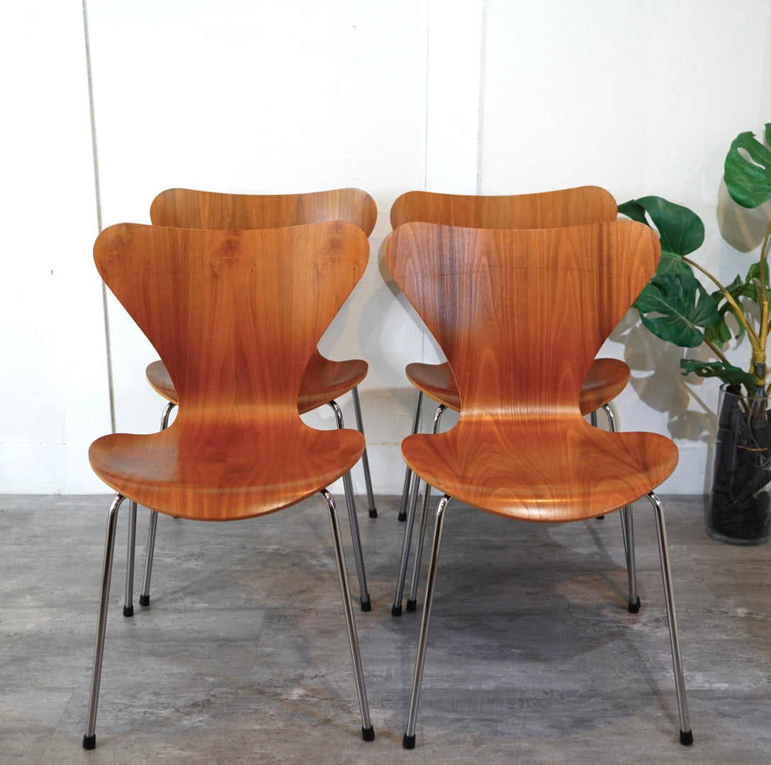 フリッツ・ハンセン / FRITZ HANSEN  セブンチェア / seven chair ウォールナット アルネ・ヤコブセン 北欧