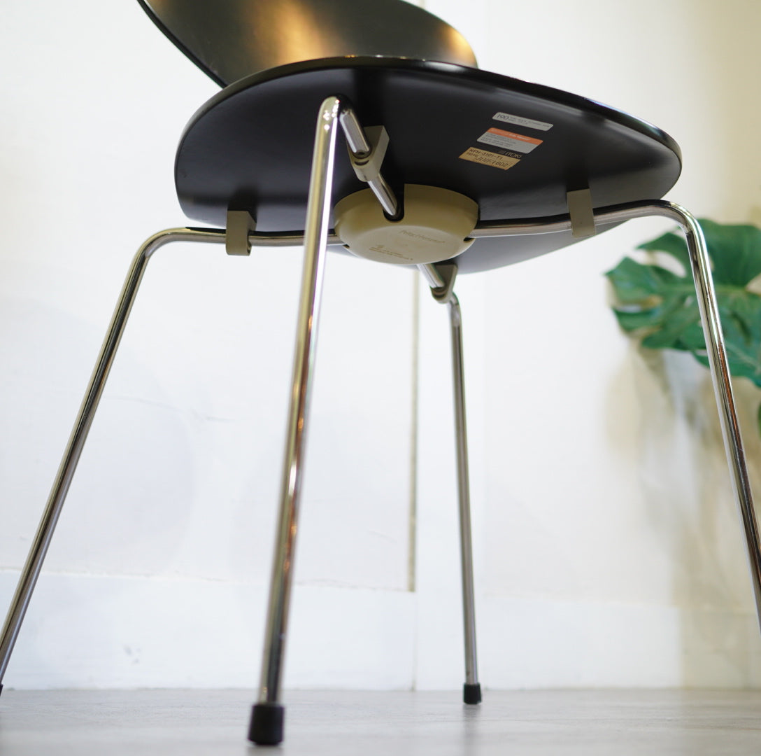フリッツハンセン / FRITZ HANSEN アントチェア / antchair ラッカー ブラック アルネ・ヤコブセン