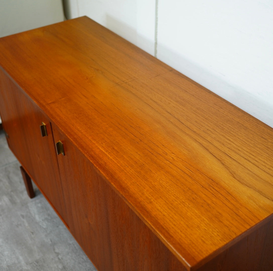 Lovig dansk design ヴィンテージ ブックシェルフキャビネット Peter Løvig Nielsen 1960年代デンマーク