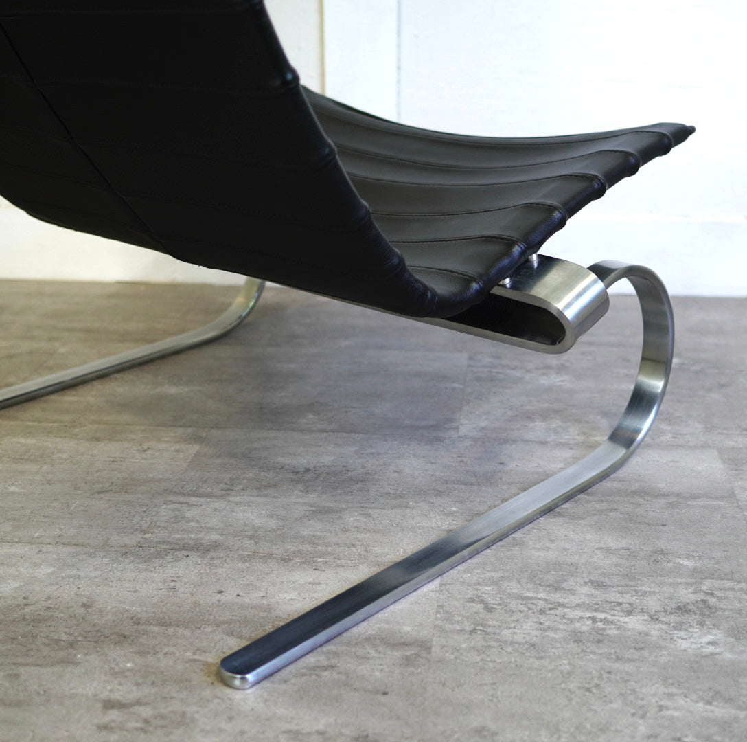 フリッツハンセン / FRITZ HANSEN PK20 ラウンジチェア オーラレザー ブラック ポール・ケアホルム
