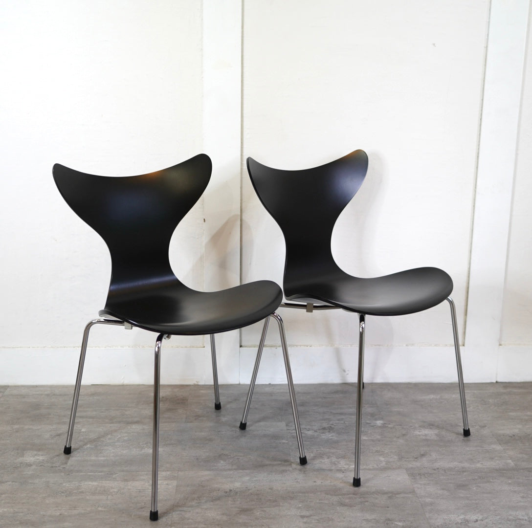 フリッツ・ハンセン / FRITZ HANSEN リリーチェア / LILY chair アルネ・ヤコブセン 北欧