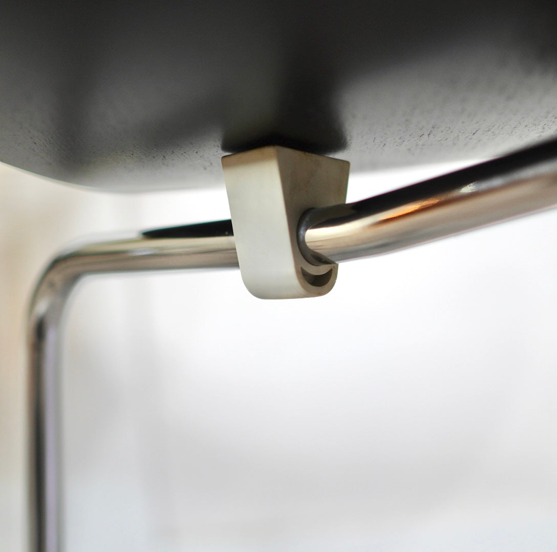 フリッツ・ハンセン / FRITZ HANSEN リリーチェア / LILY chair アルネ・ヤコブセン 北欧