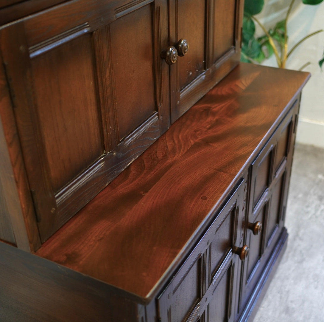 アーコール / ERCOL カップボード 食器棚 オールドコロニアル /Old Colonial 英国