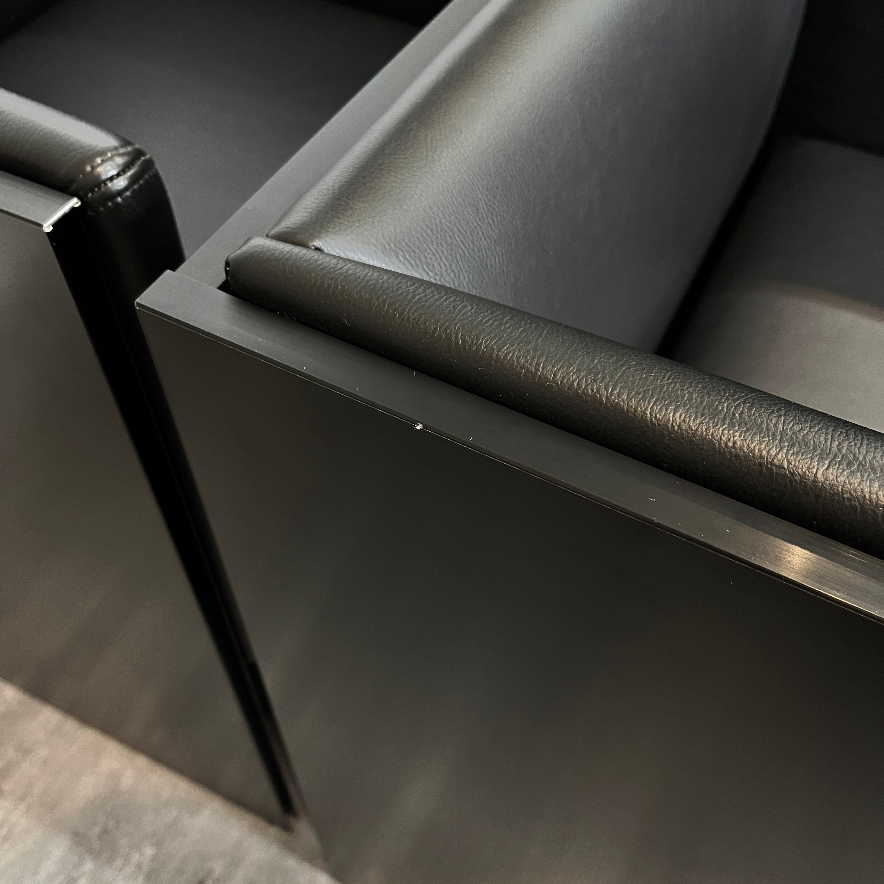 カッシーナ・イクスシー / Cassina ixc. エアフレーム 3003 スリムソファ 1P デヴィッド・チッパーフィールド イタリア