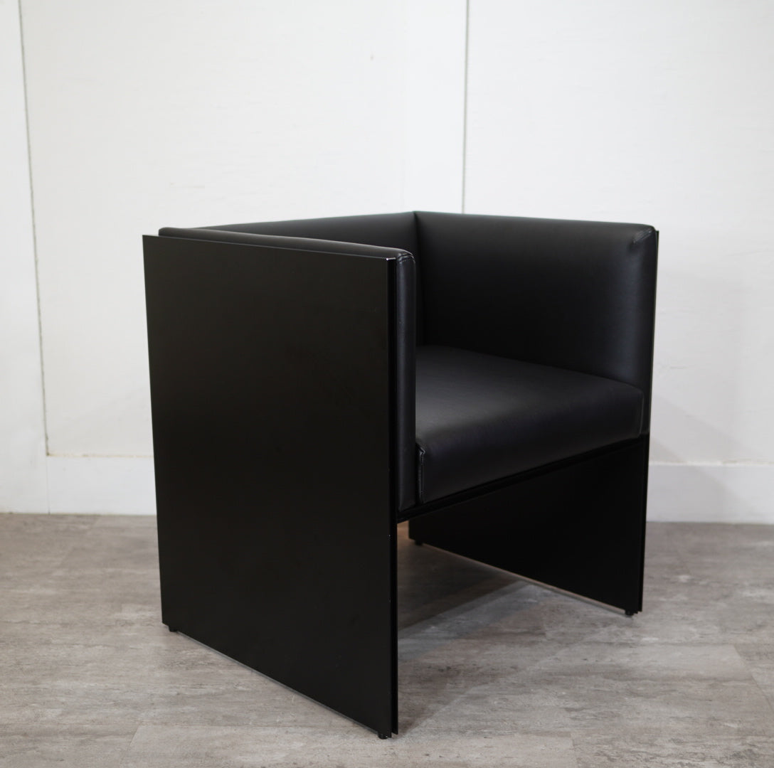 カッシーナ・イクスシー / Cassina ixc. エアフレーム 3003 スリムソファ 1P デヴィッド・チッパーフィールド イタリア