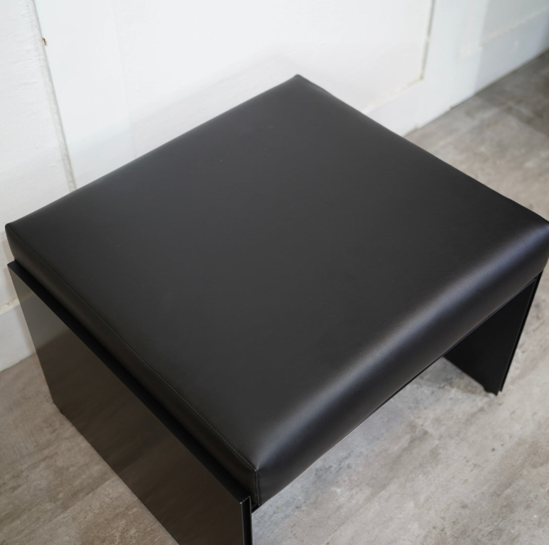 カッシーナ・イクスシー / Cassina ixc. エアフレーム 3001 スツール デヴィッド・チッパーフィールド イタリア