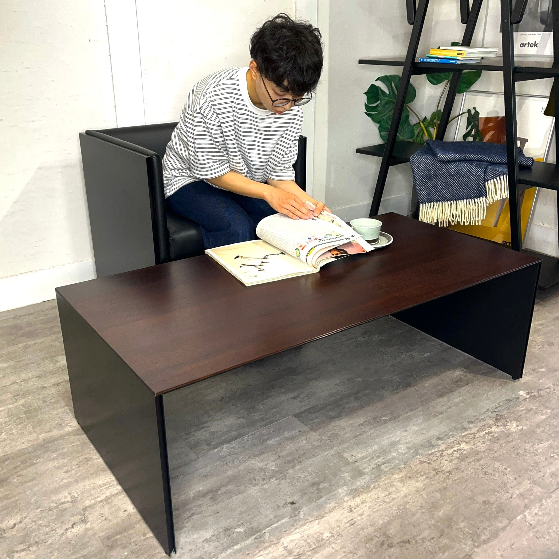 カッシーナ・イクスシー / Cassina ixc. エアフレーム 3002 センターローテーブル デヴィッド・チッパーフィールド イタリア