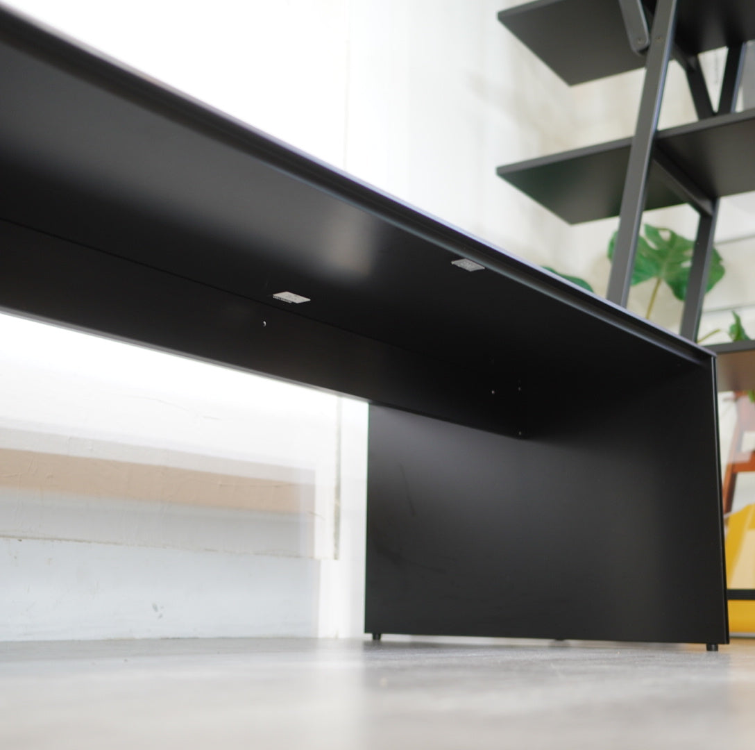 カッシーナ・イクスシー / Cassina ixc. エアフレーム 3002 センターローテーブル デヴィッド・チッパーフィールド イタリア