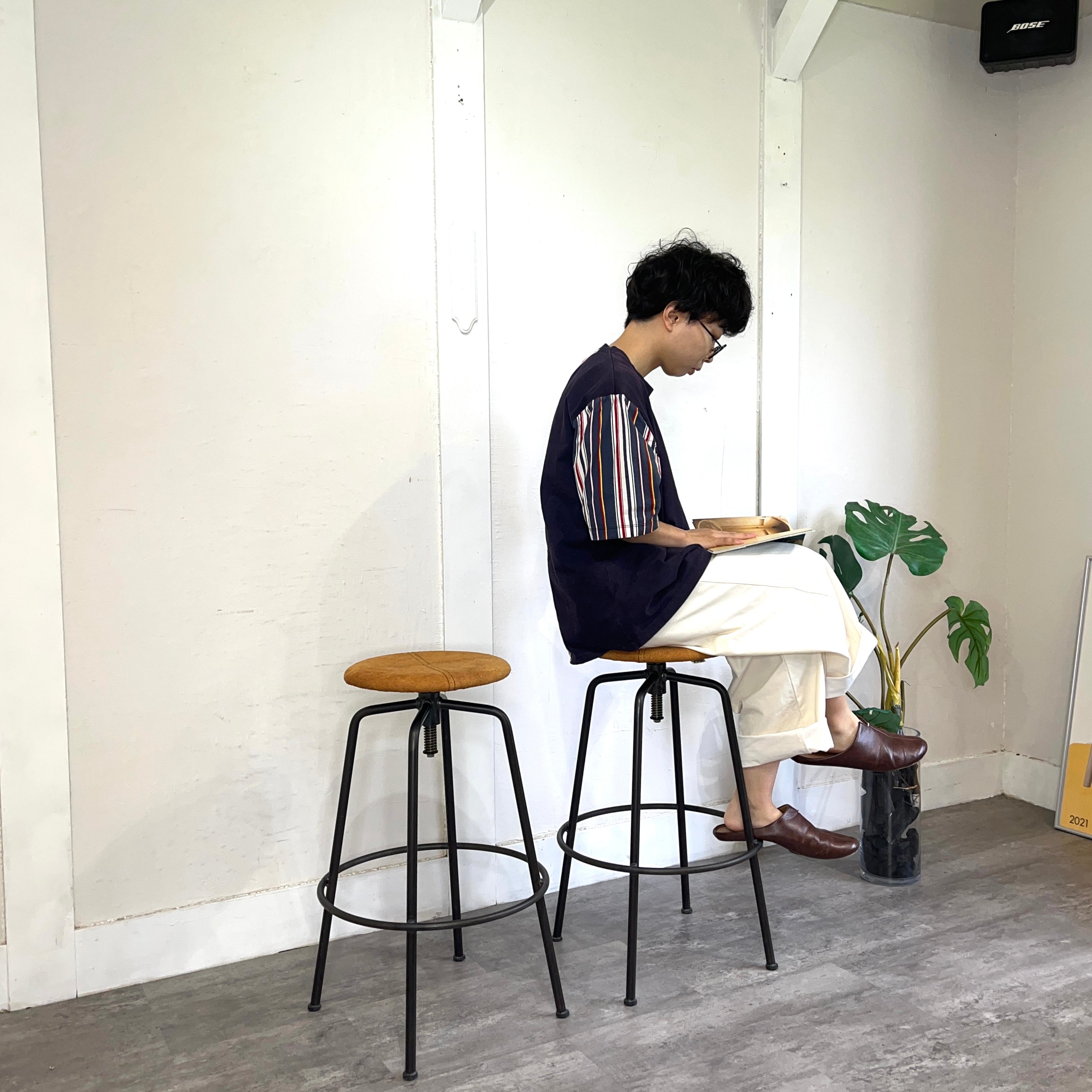 トラックファニチャー / TRUCK FURNITURE SUTTO ハイスツール / SUTTO HIGH STOOL