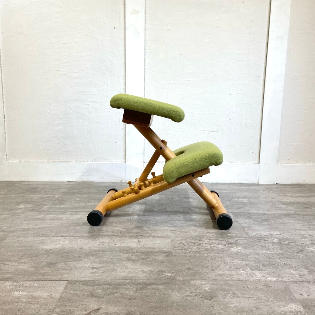 ヴァリエール / VARIER マルチ バランスチェア グリーン ピーター・オプスヴィック - Restyle