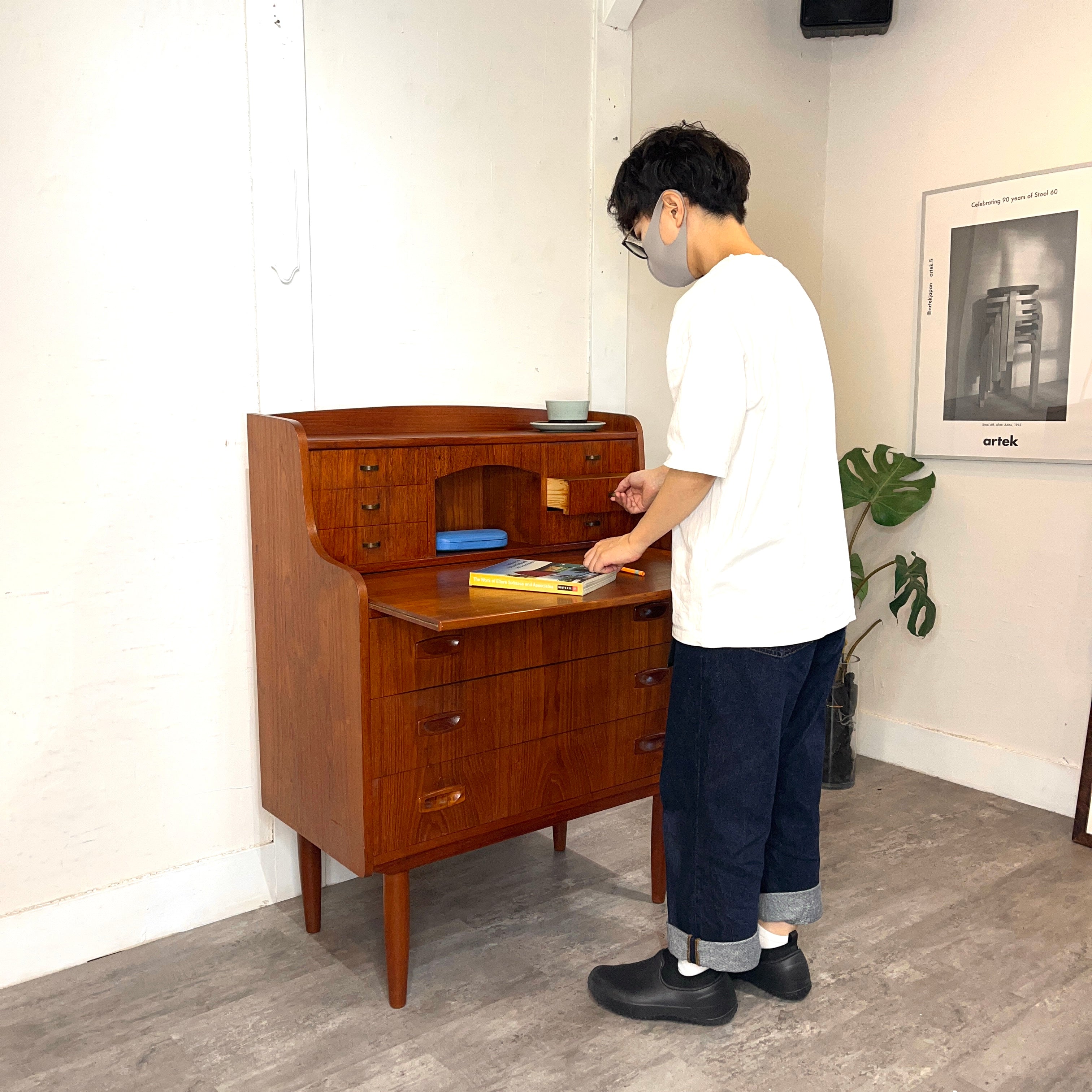 北欧ヴィンテージ ドレッシングチェスト ライティングビューロー デスク