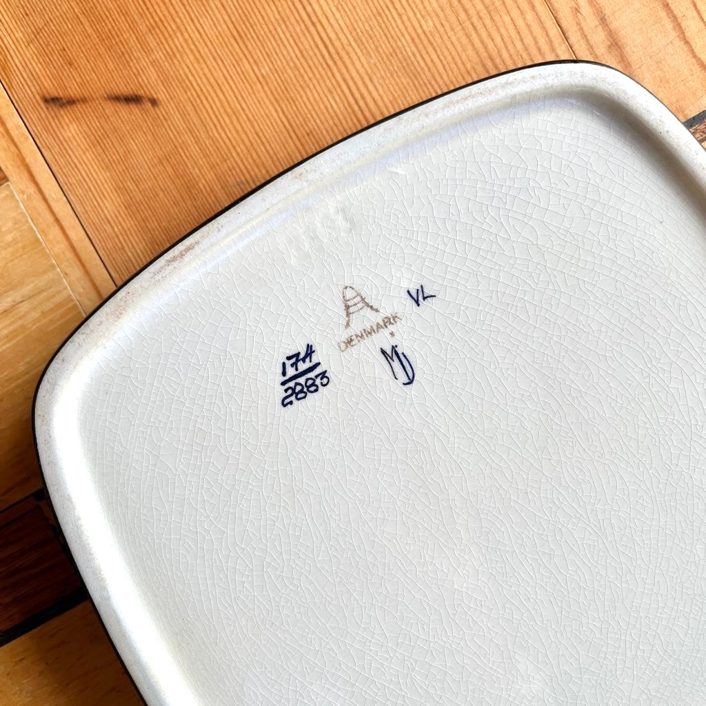 ロイヤルコペンハーゲン / Royal Copenhagen 29 ネテラ 角皿 青中央花 ヴィンテージ