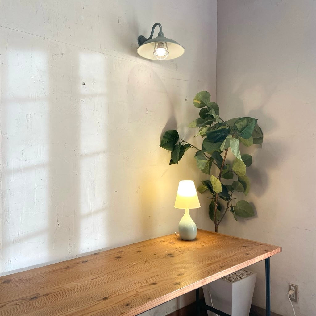 イデー / IDEE アイユ ベースランプ / AIL VASE LAMP ペールグリーン テープルランプ