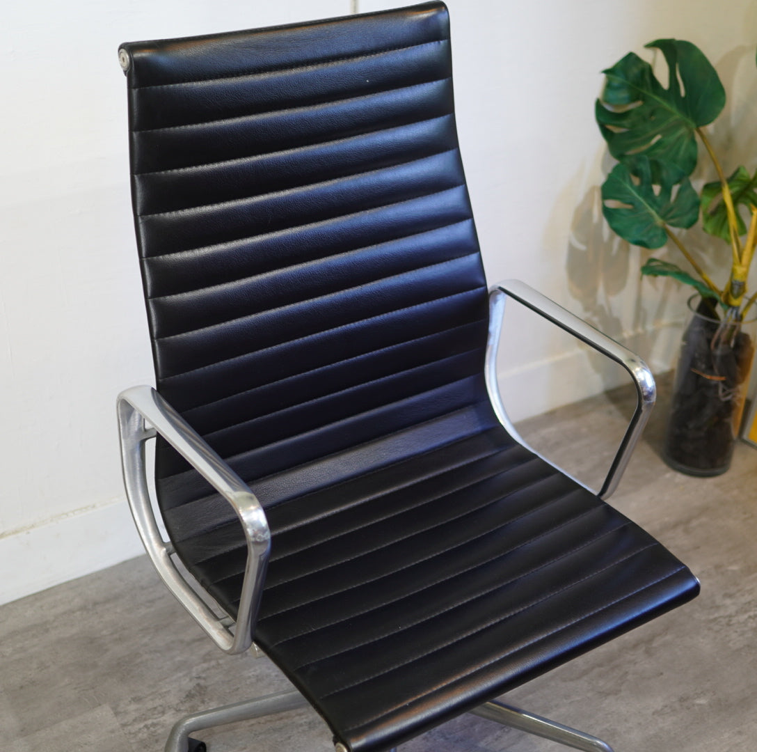 ハーマンミラー / Herman miller アルミナムグループ エグゼクティブチェア チャールズ&レイ・イームズ