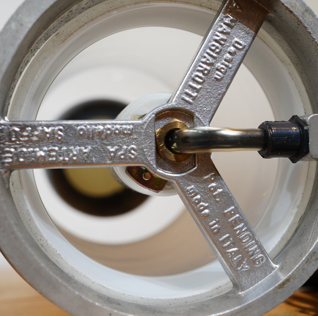 アルテミデ / Artemide サッフォ / SAFFO テーブルランプ アンジェロ・マンジャロッティ