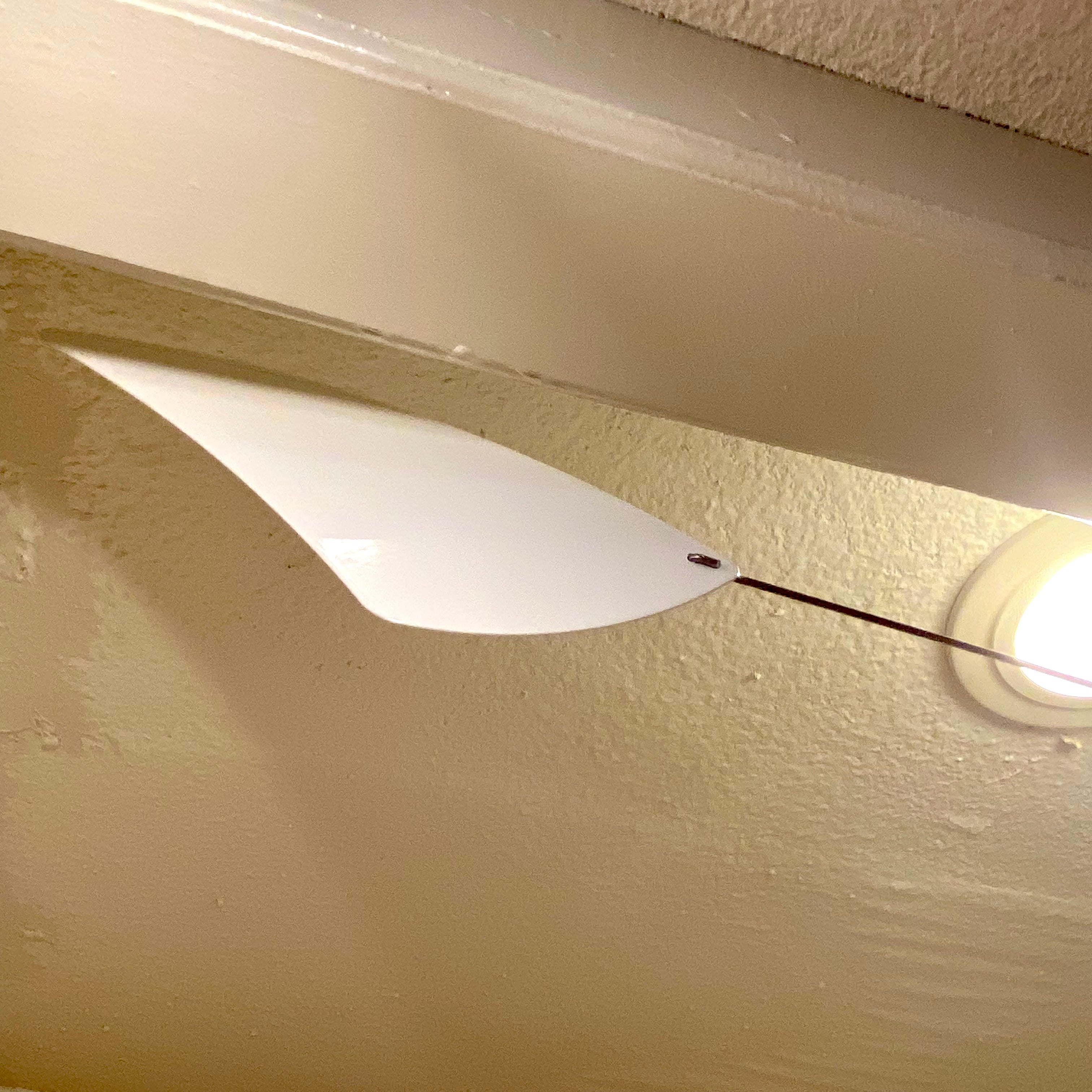 モビール 60’s モダン 三角 赤白黒 - Restyle